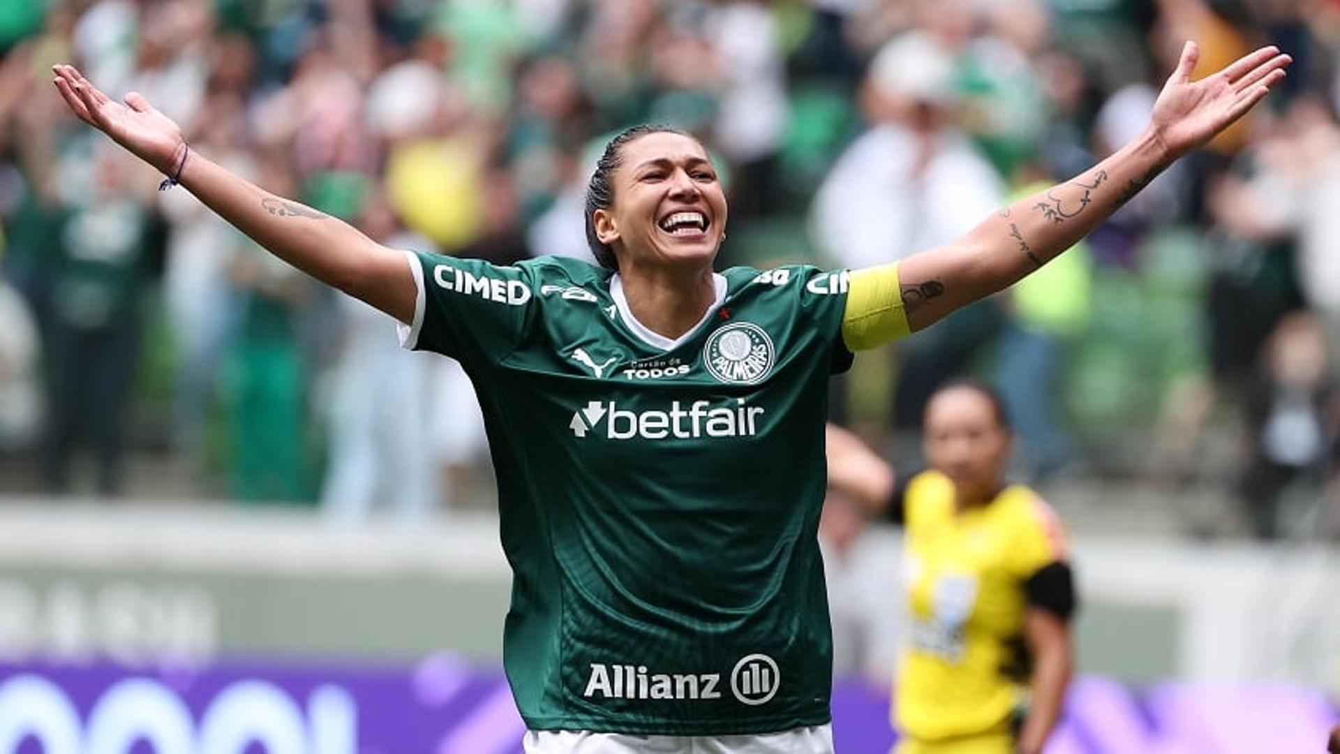 Bia Zaneratto - Palmeiras