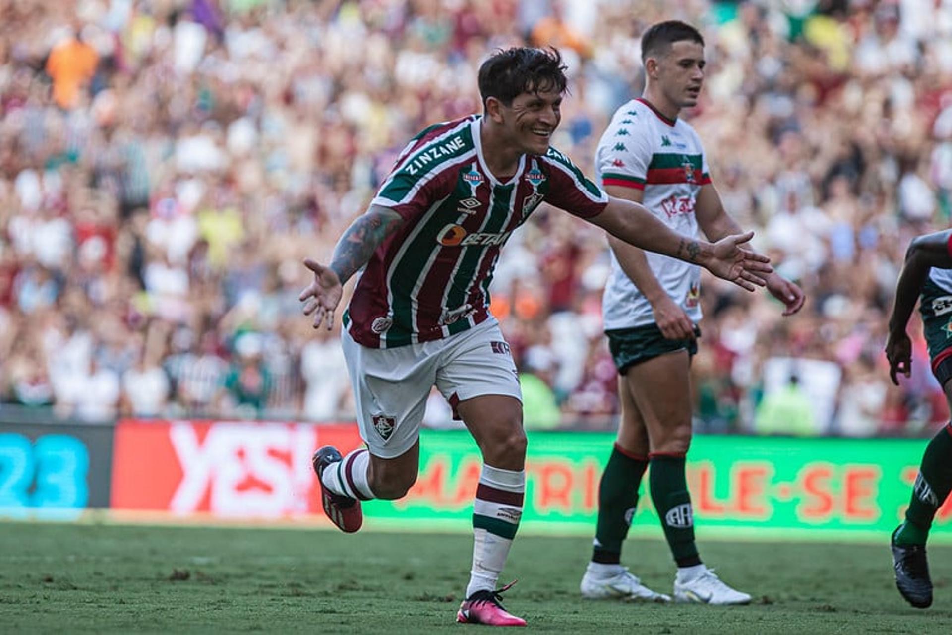 Fluminense x Portuguesa-RJ - Cano