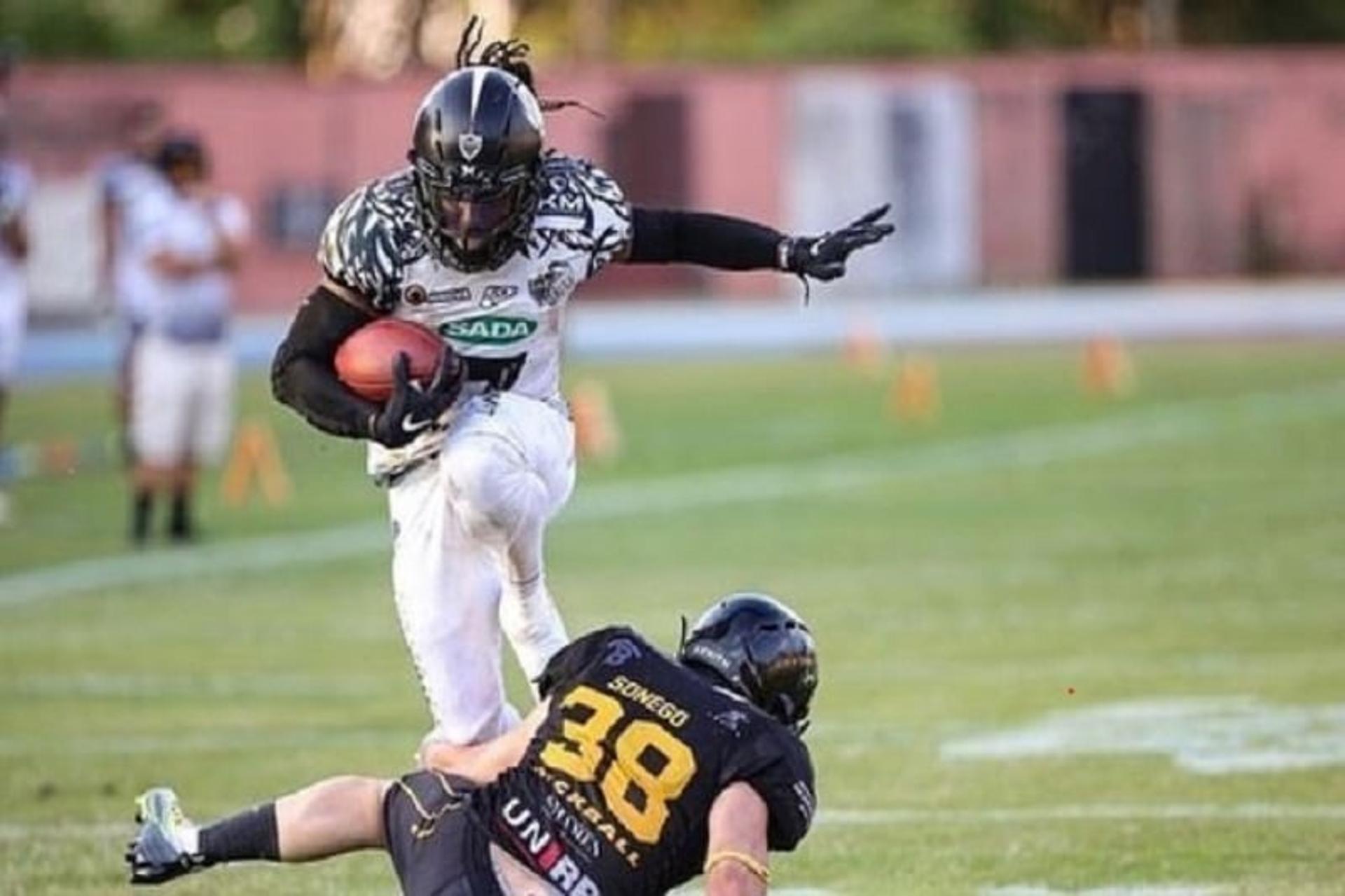 Parris Lee  marcou epóca no Galo FA e anotou mais de 50 touchdowns em três temporadas do FABR