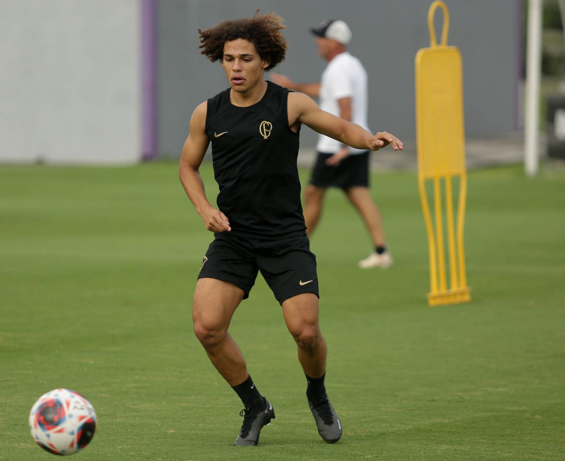 Guilherme Biro - Treino Corinthians