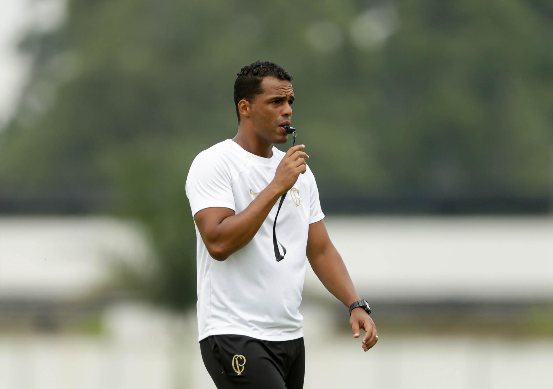 Fernando Lázaro - Corinthians