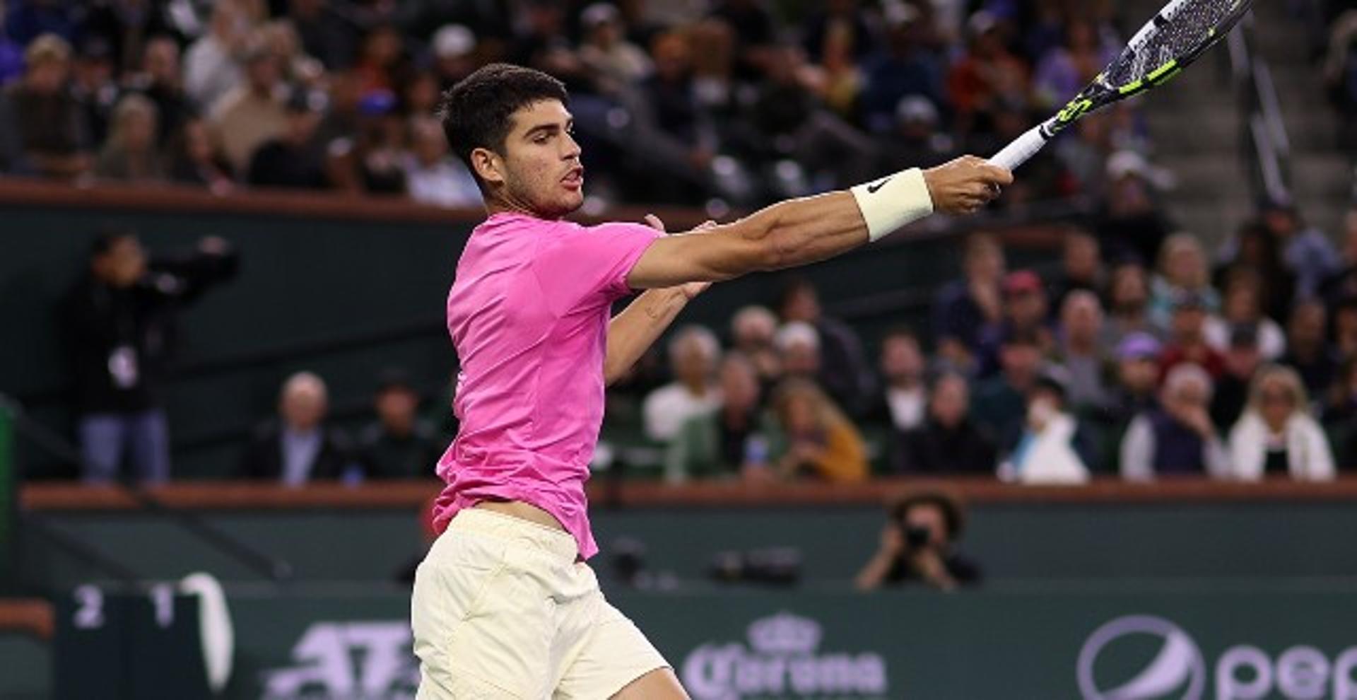 Carlos Alcaraz vence a segunda em Indian Wells