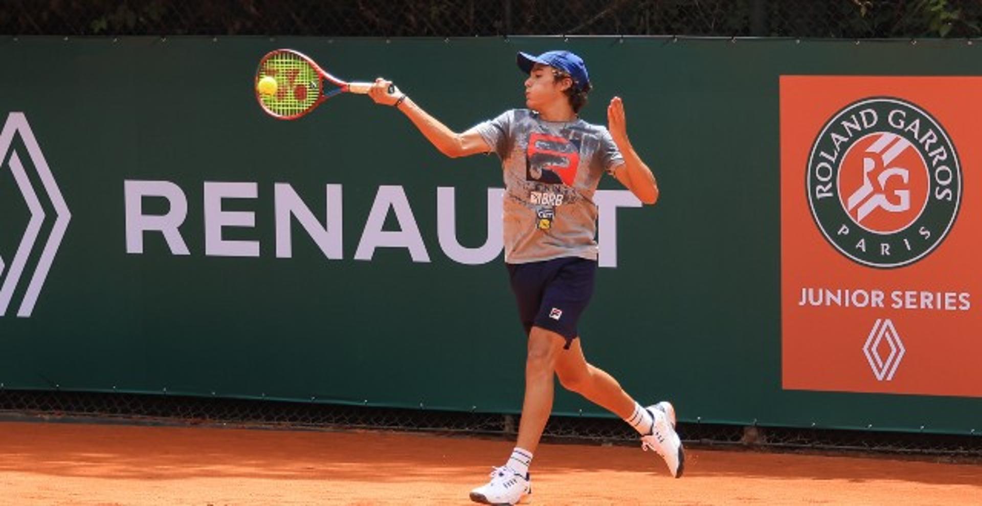 Pedro Chabalgoiyt em treinamento