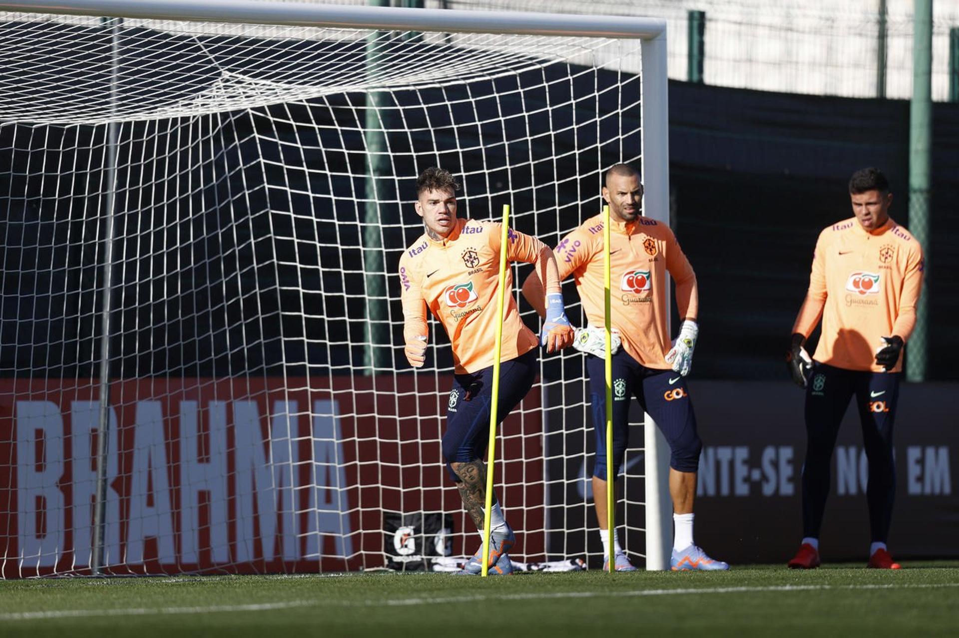 Ederson, Weverton e Mycael - Treino da Seleção Brasileira - Brasil