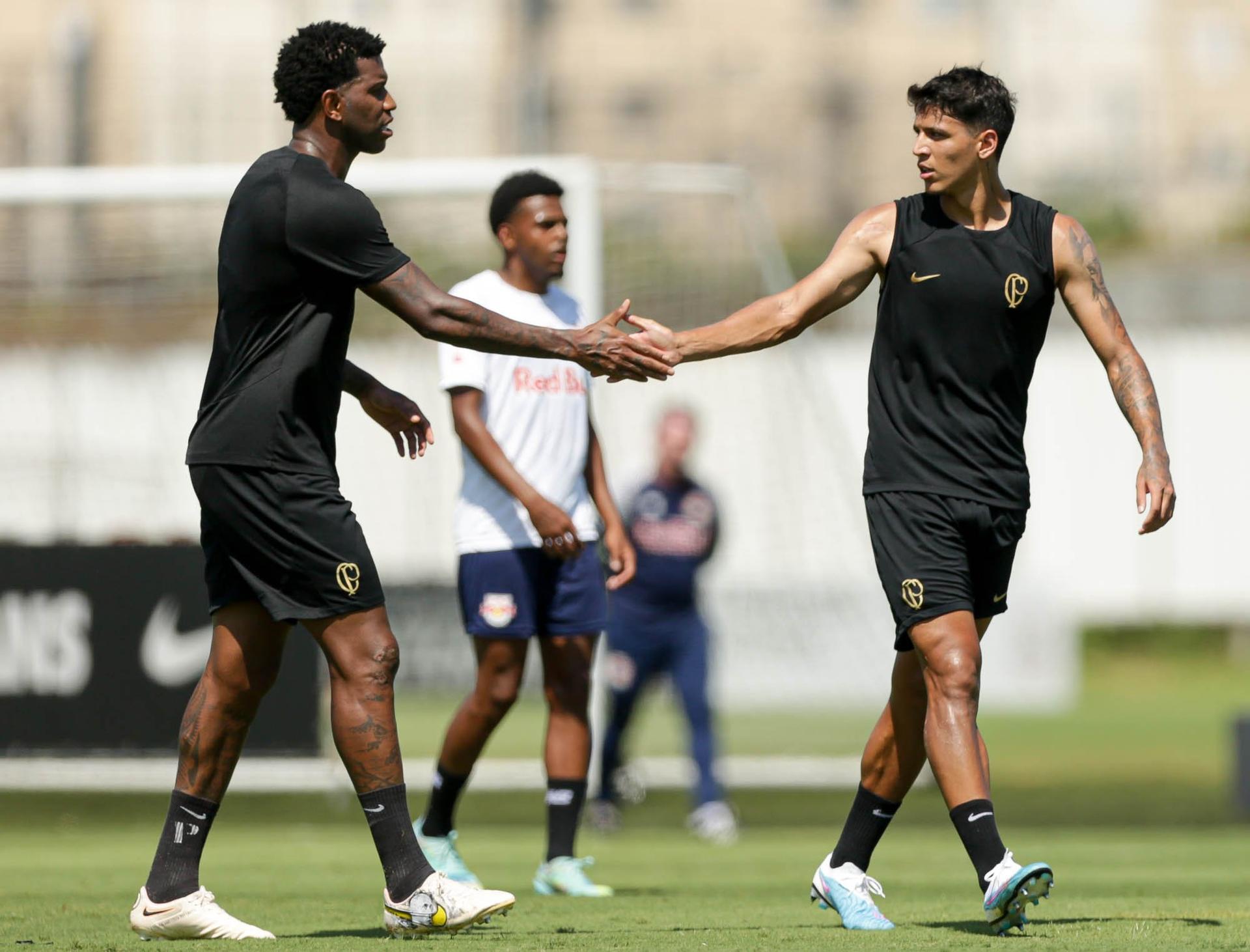 Caetano e Gil - Corinthians x Red Bull Bragantino II