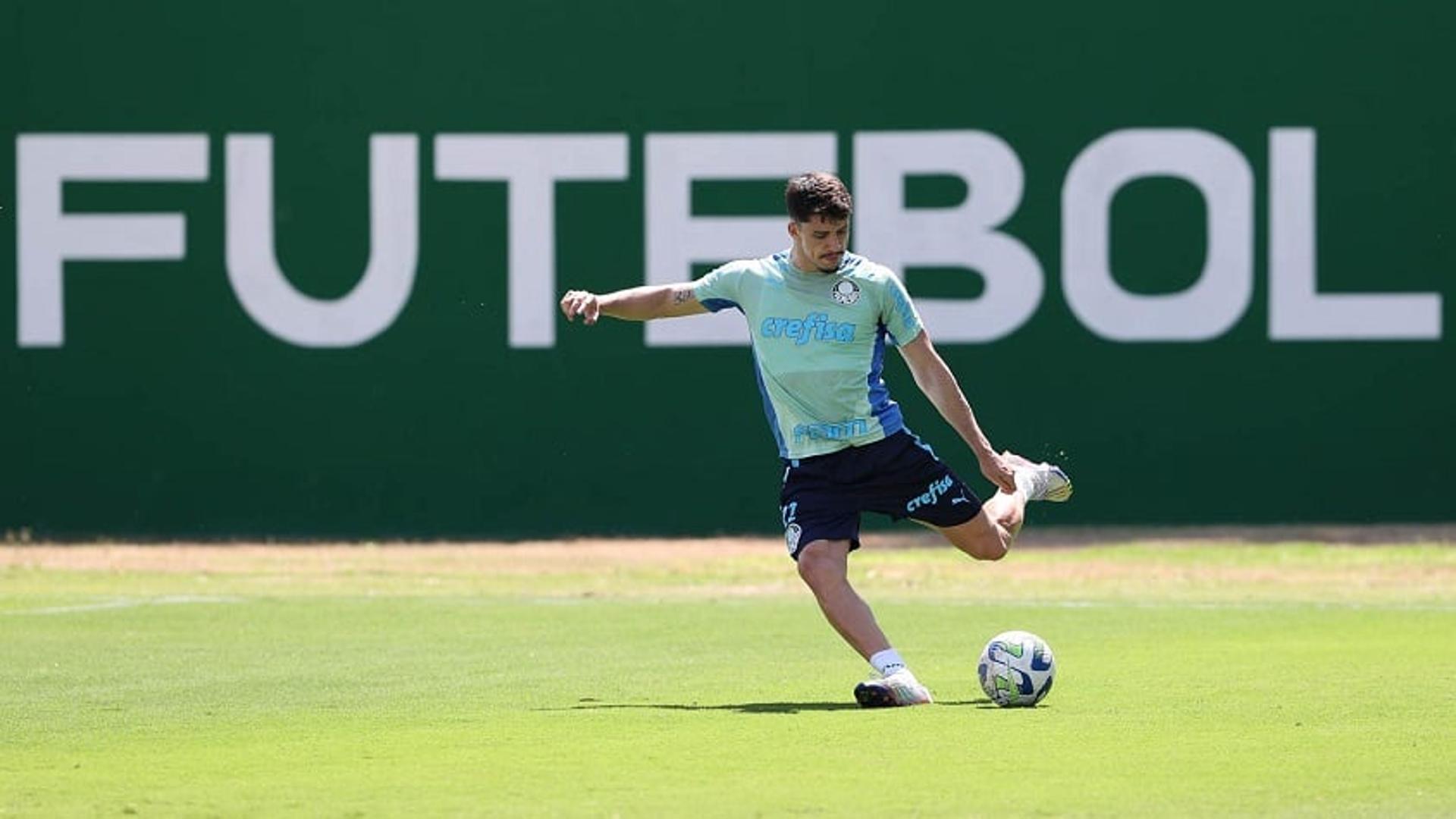 Piquerez - Treino Palmeiras