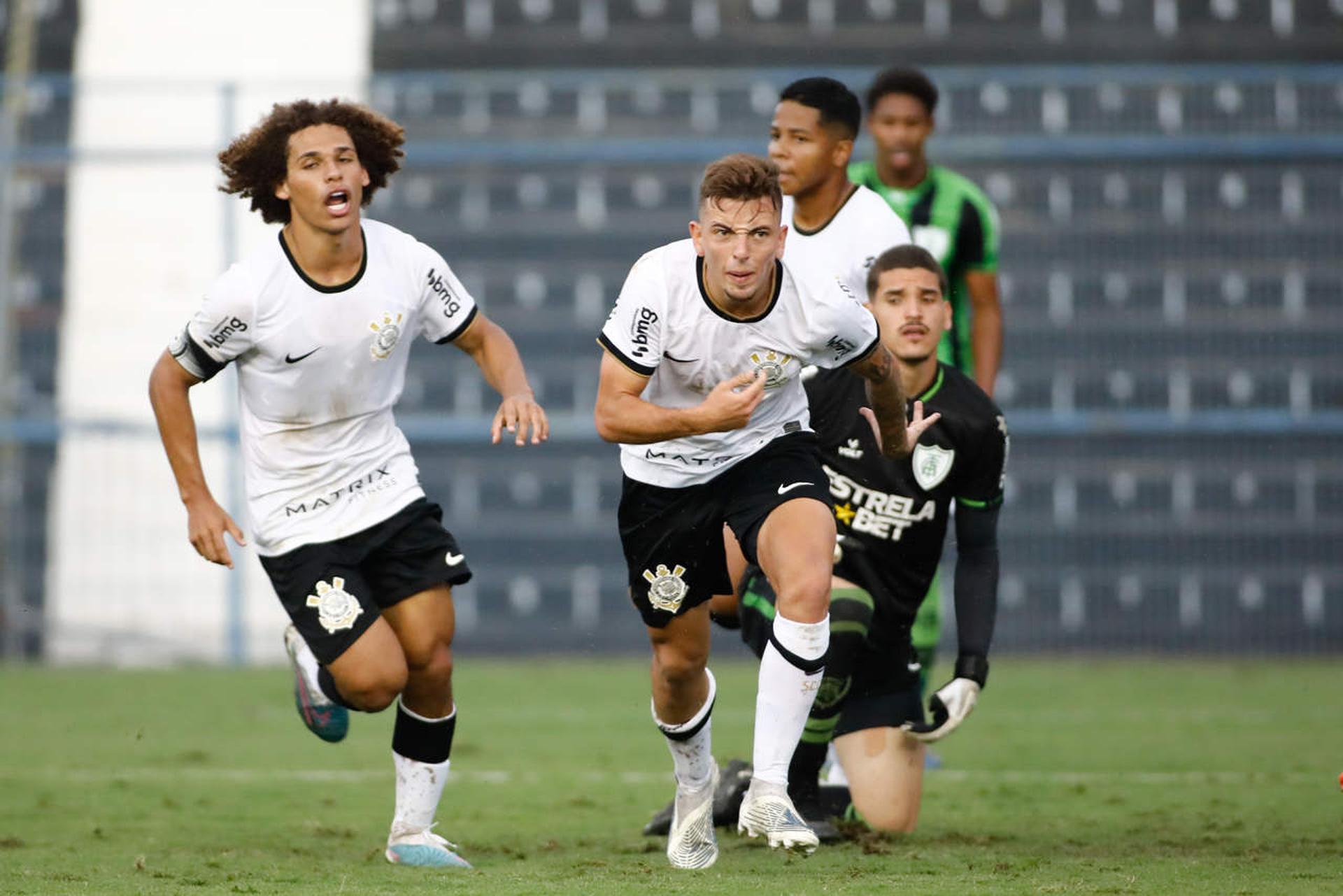 Ryan Gustavo - Corinthians x América-MG - Brasileirão