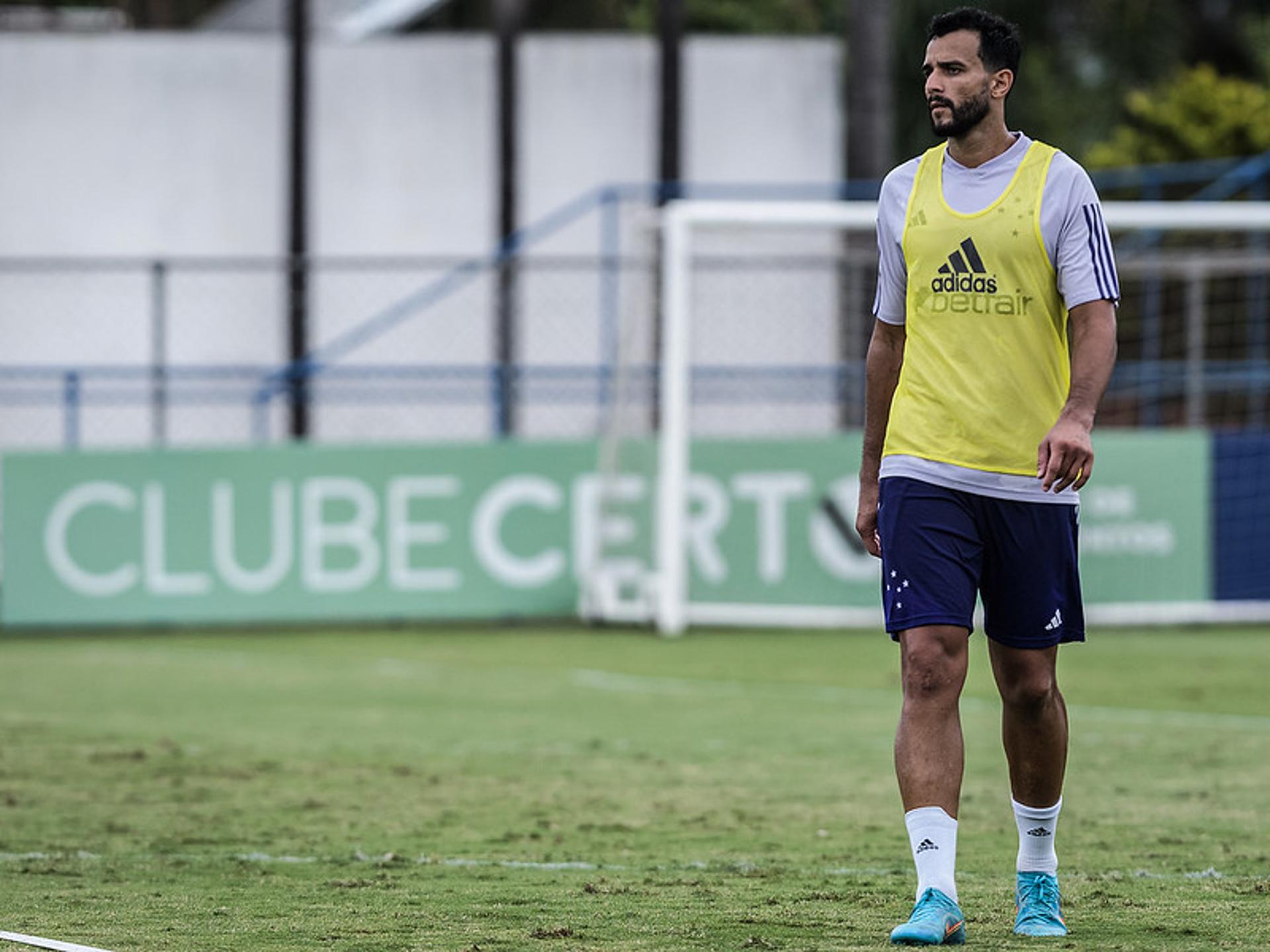 Henrique Dourado - Cruzeiro