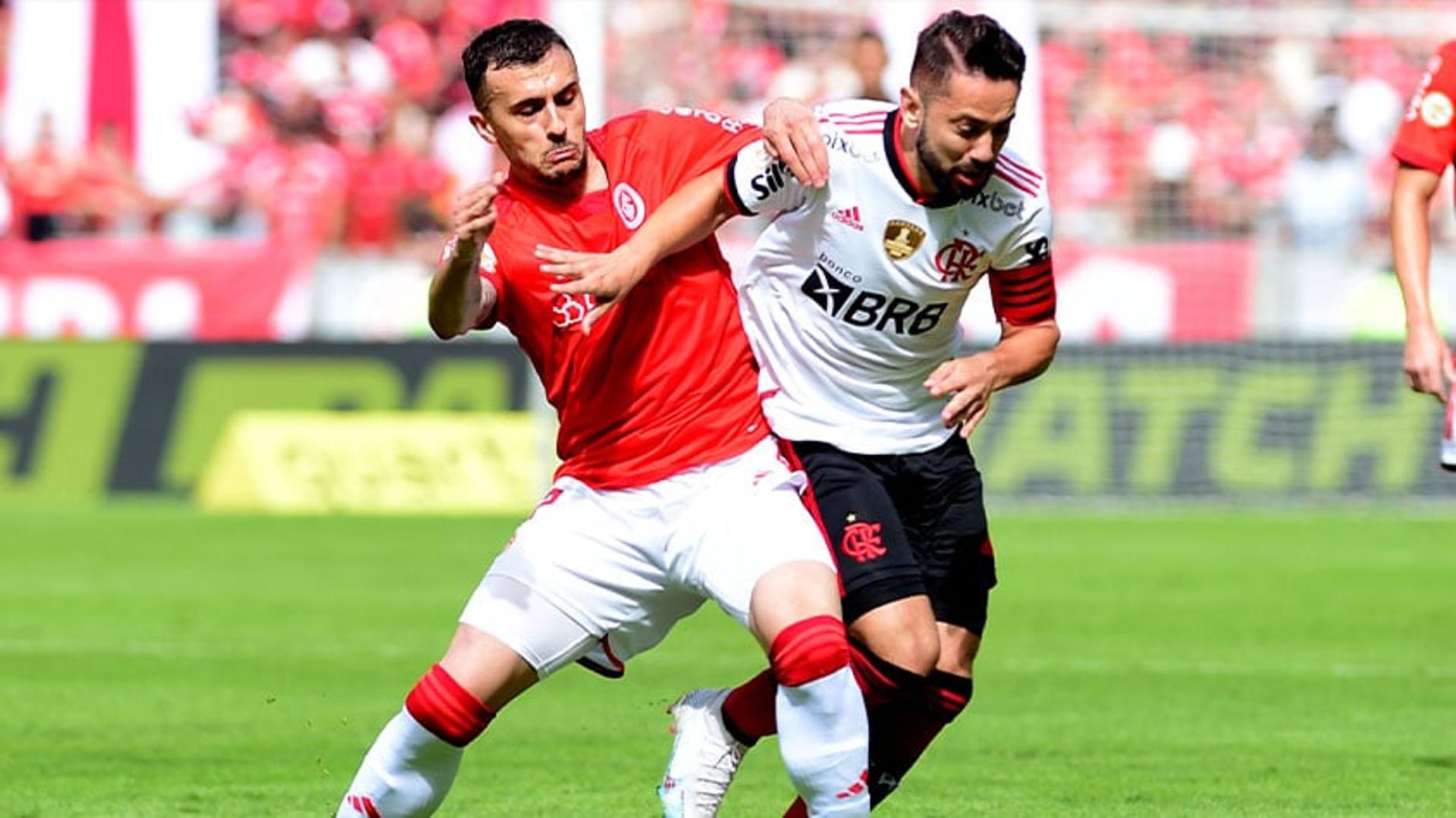 Internacional x Flamengo Everton Ribeiro