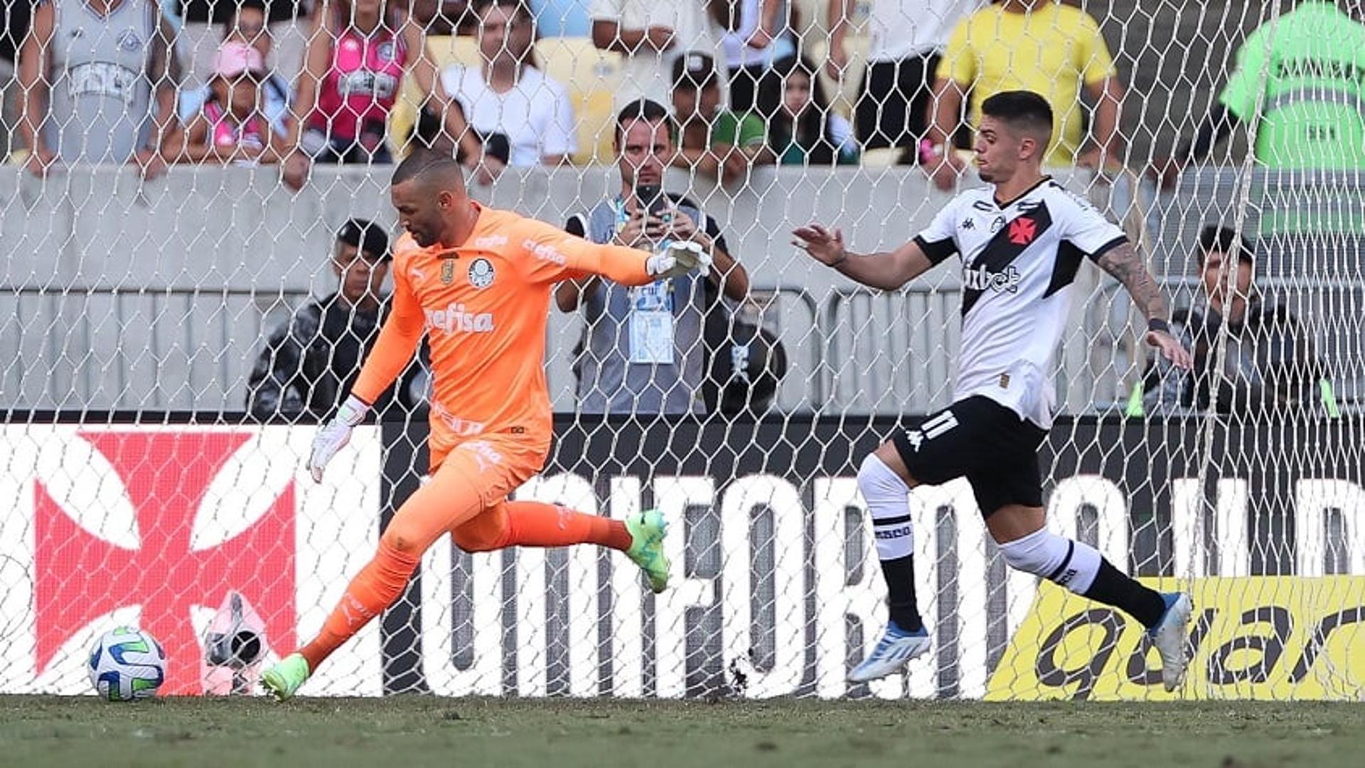 Weverton - Vasco x Palmeiras