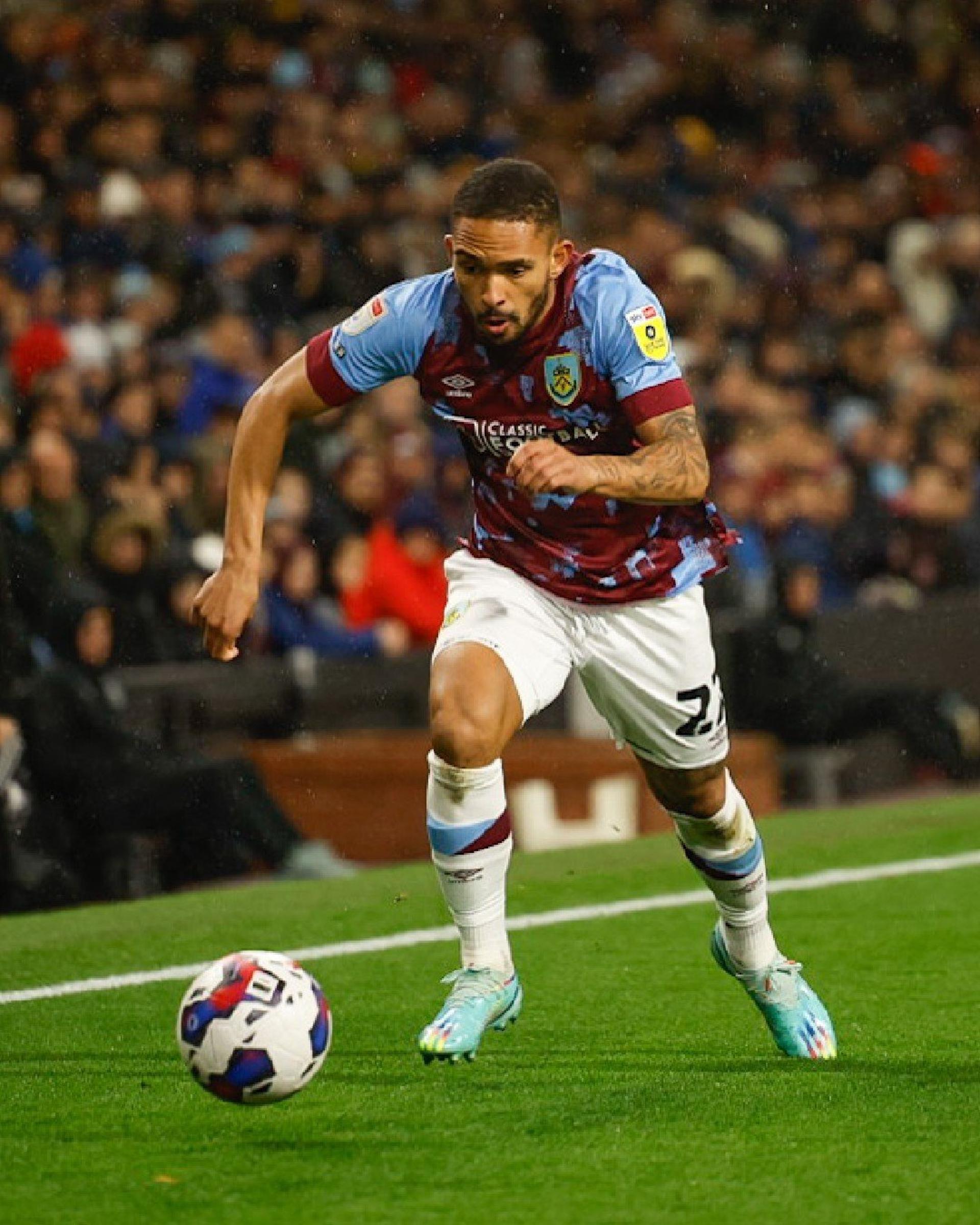 Vitinho - Burnley