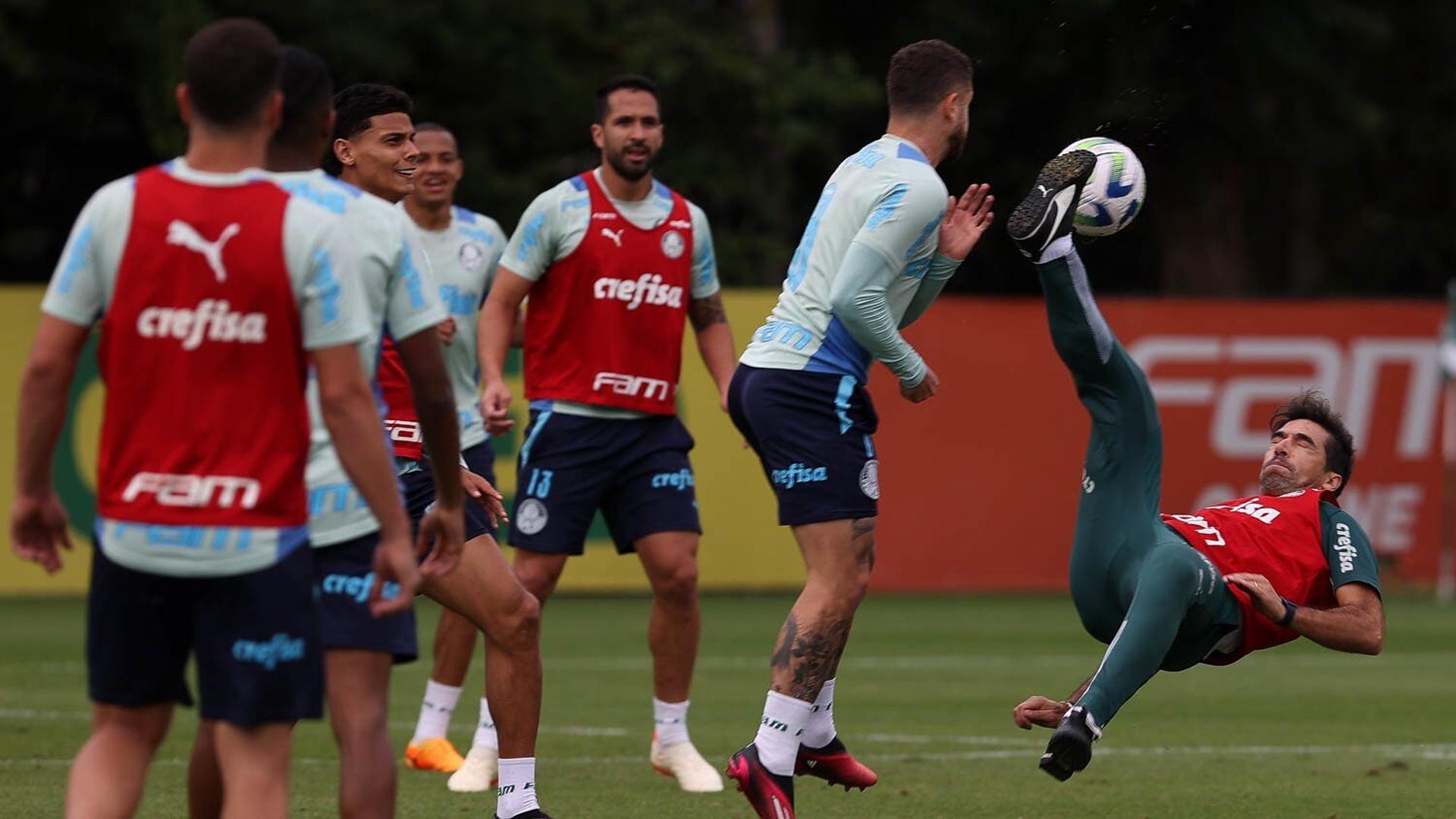 abel_ferreira_treino_palmeiras_30_maio_2023-aspect-ratio-512-320