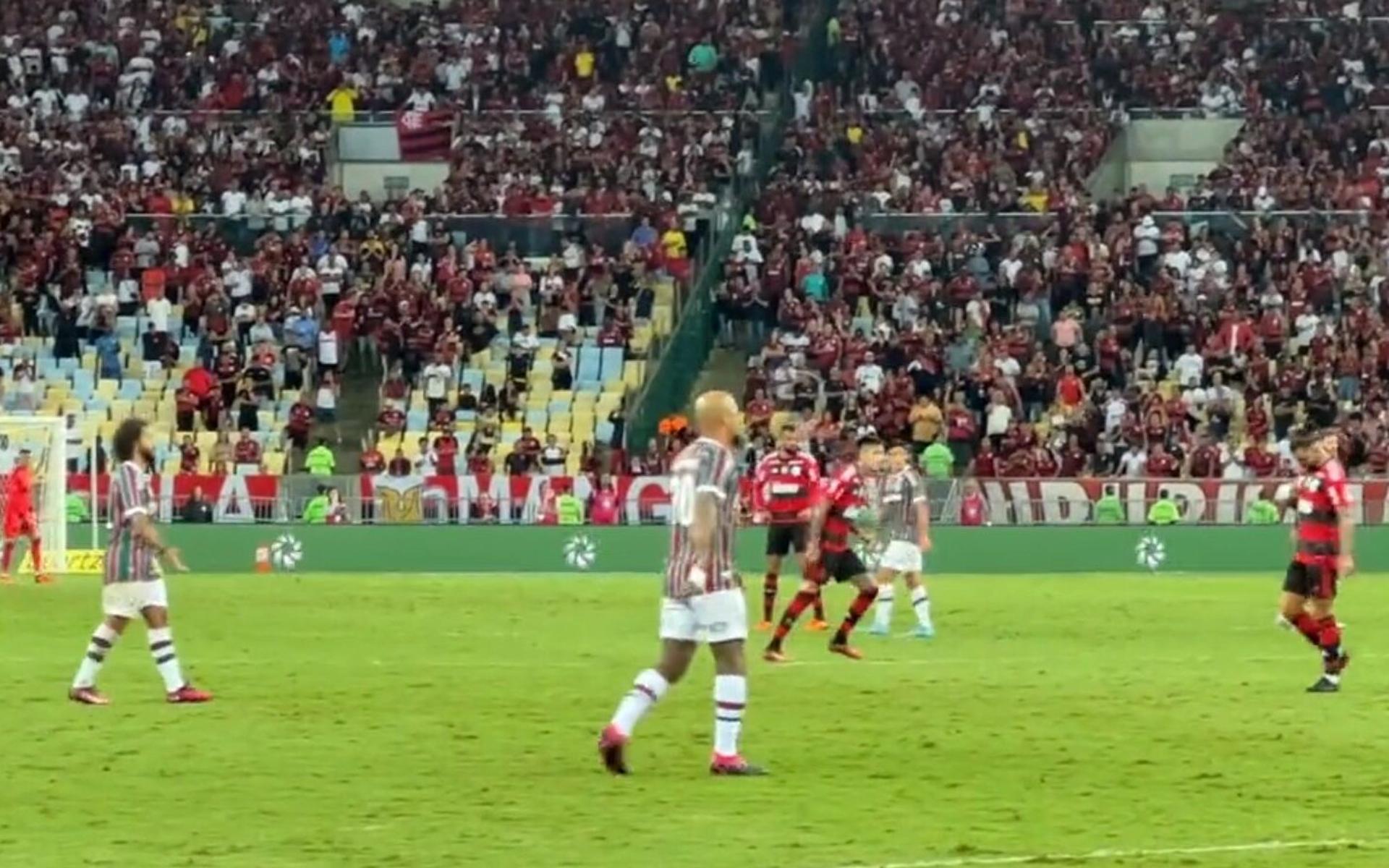 provocacao-gabigol-marcelo-fluminense-flamengo-aspect-ratio-512-320