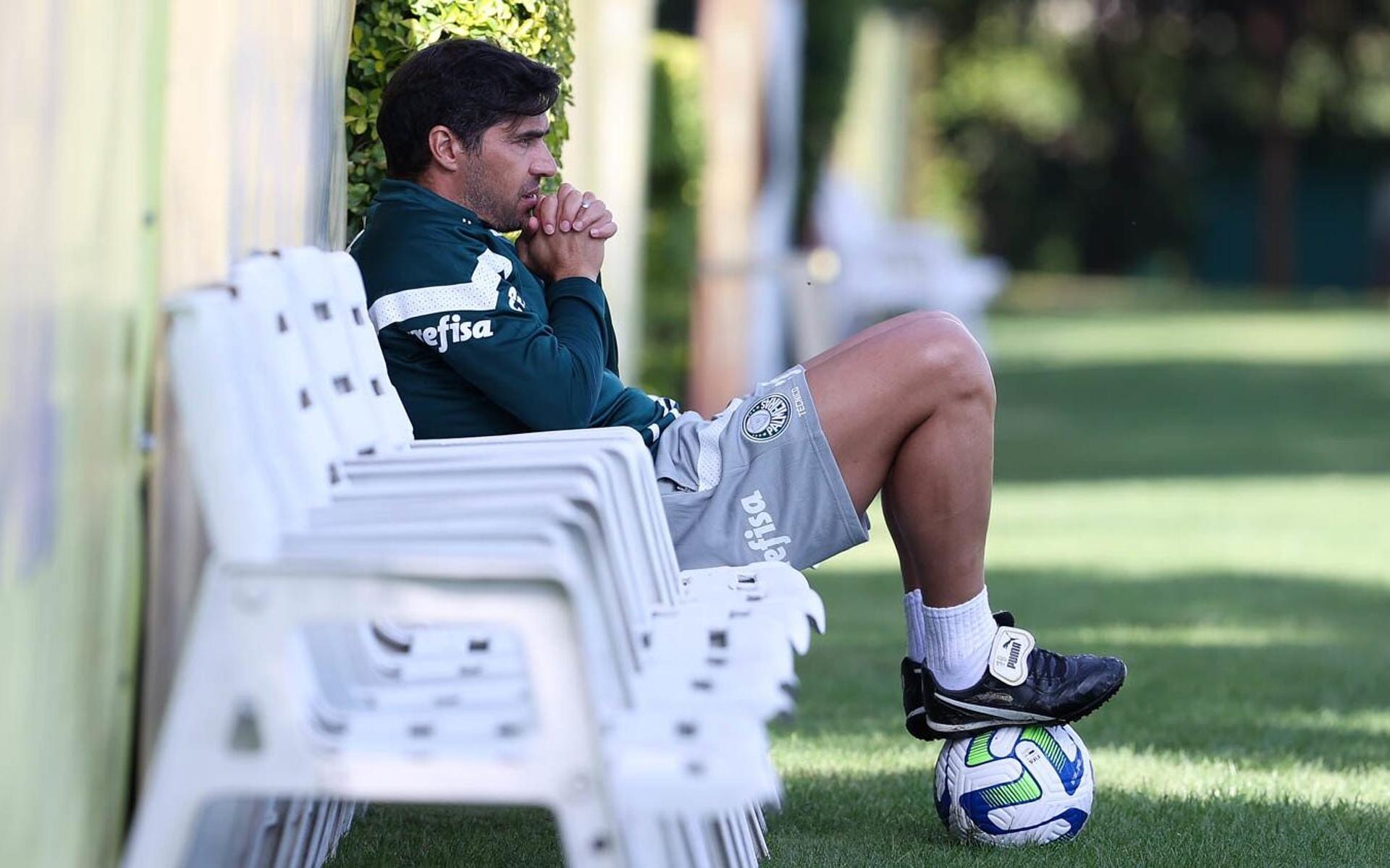 abel_ferreira_treino_palmeiras_19_junho_2023-aspect-ratio-512-320