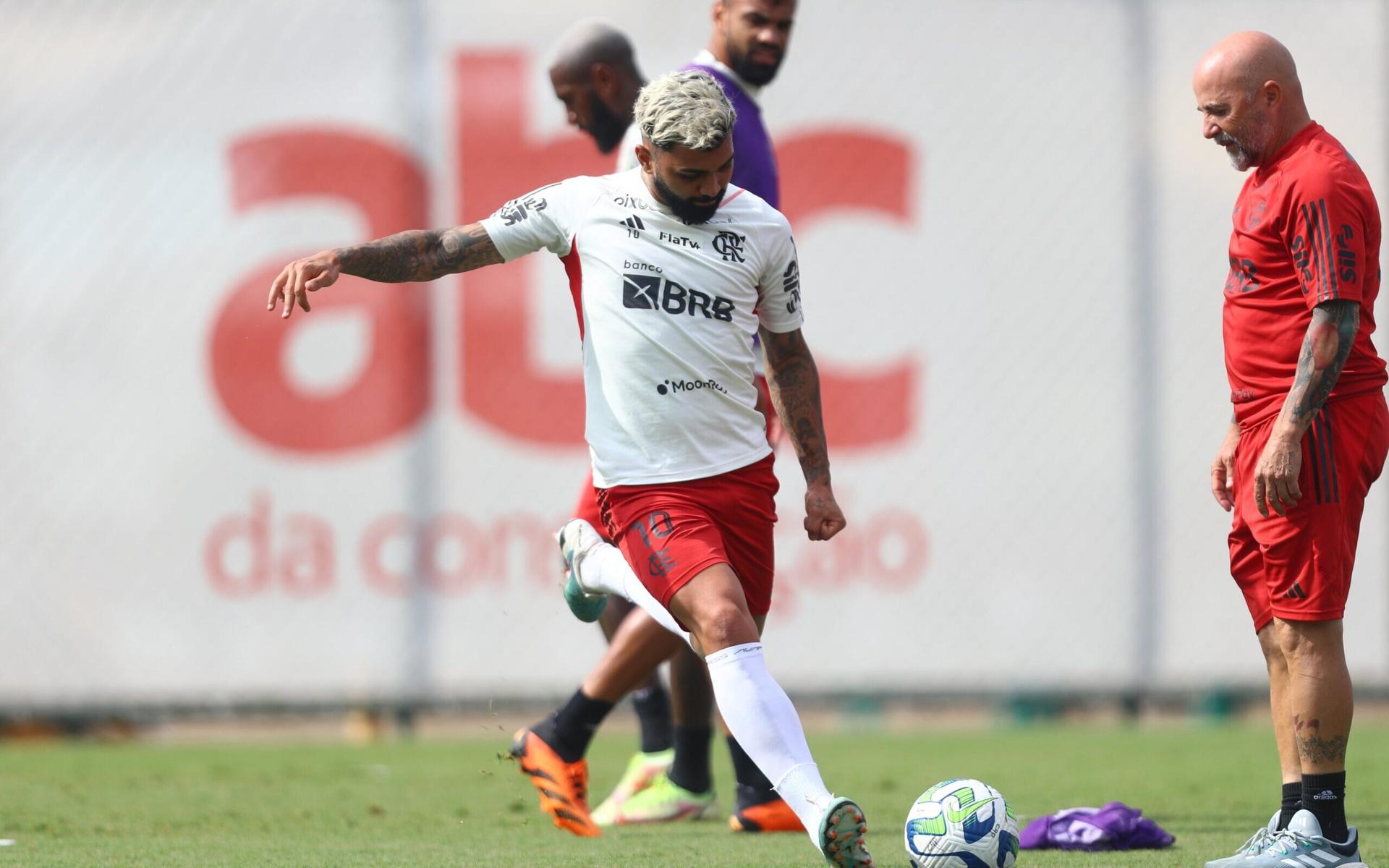 gabigol_flamengo_treino-scaled-aspect-ratio-512-320