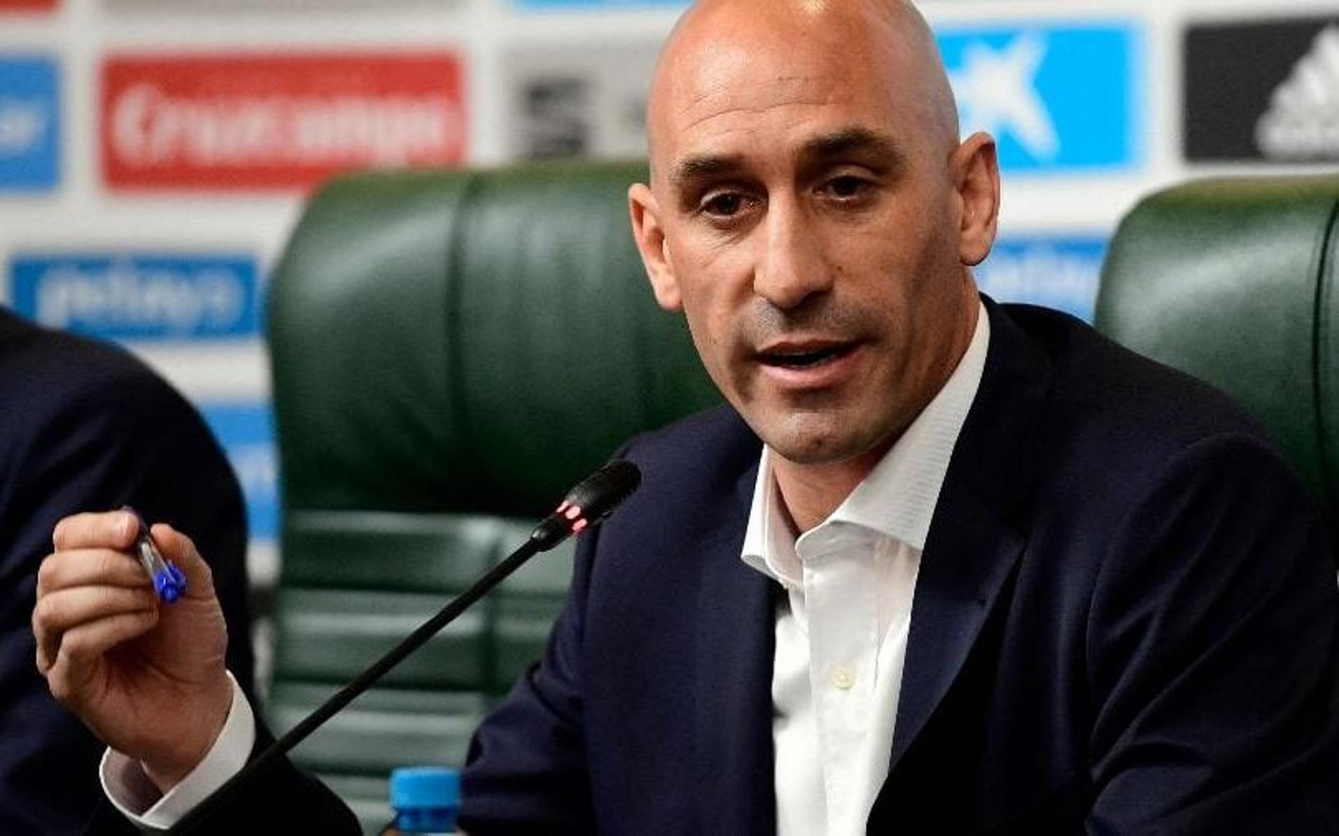 luis-rubiales-presidente-da-federacao-espanhola-de-futebol-1528889515208_v2_900x506-aspect-ratio-512-320