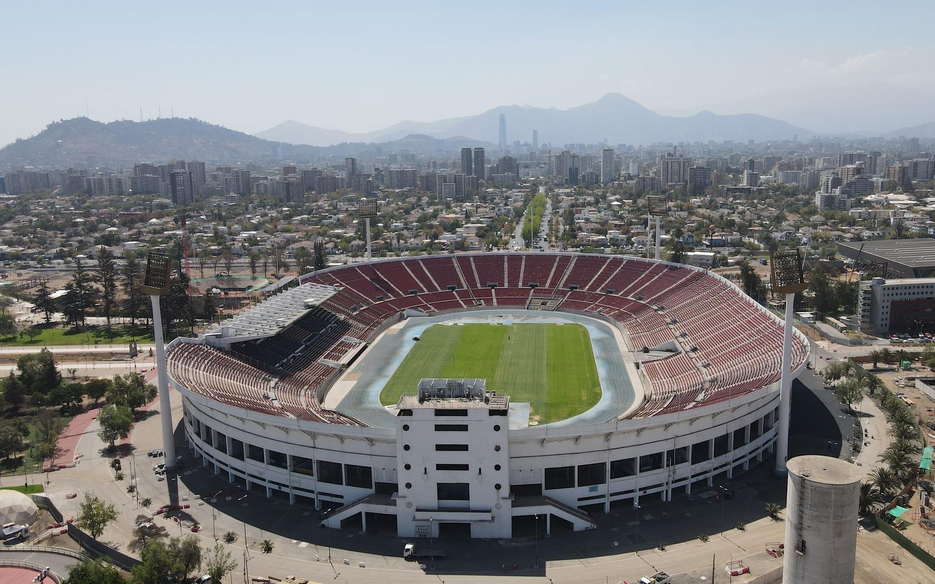 Estadio-Santiaho-aspect-ratio-512-320