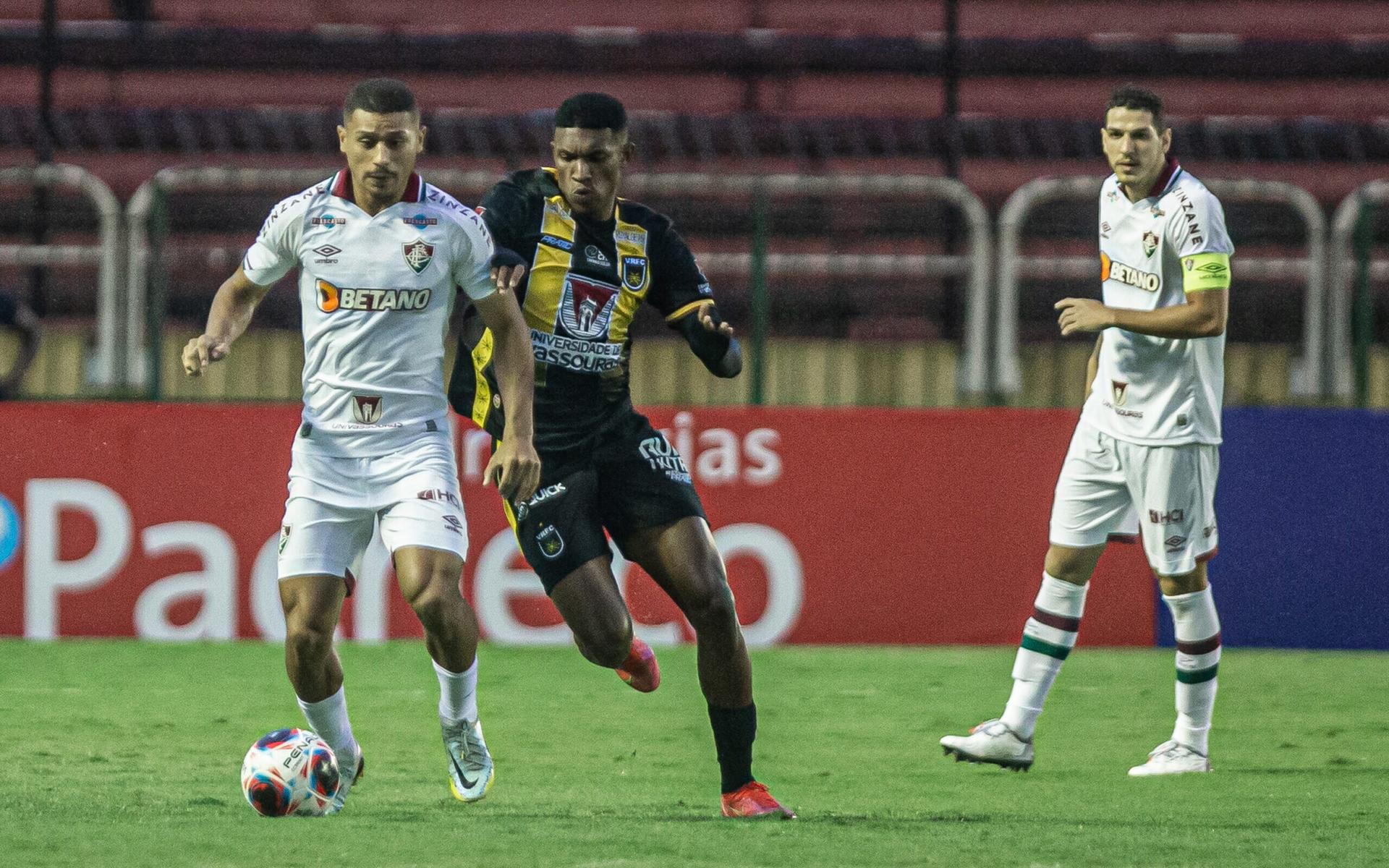 Volta-Redonda-x-Fluminense-Campeonato-Carioca-2023-scaled-aspect-ratio-512-320