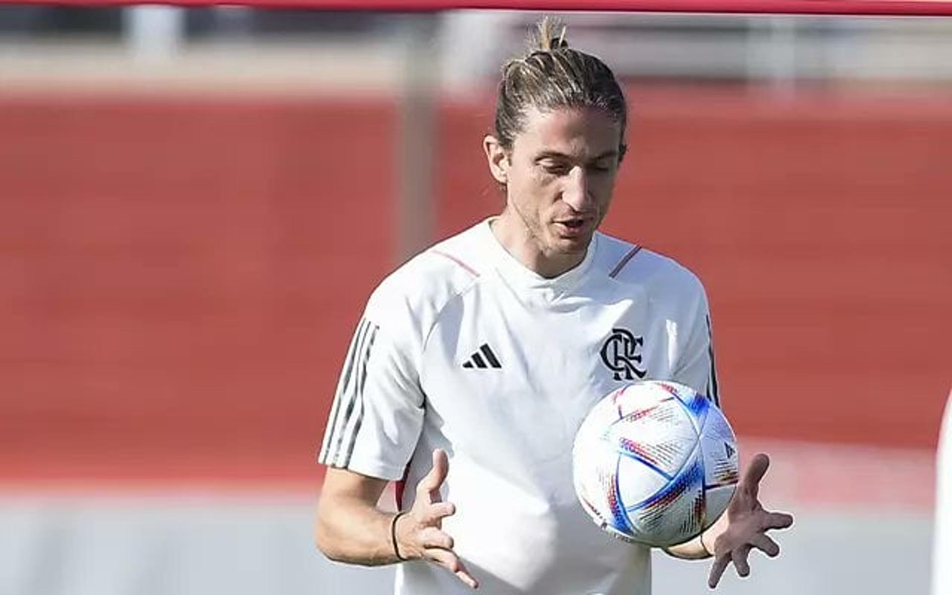 Filipe Luís recusou cargo na Seleção para treinar base do Flamengo