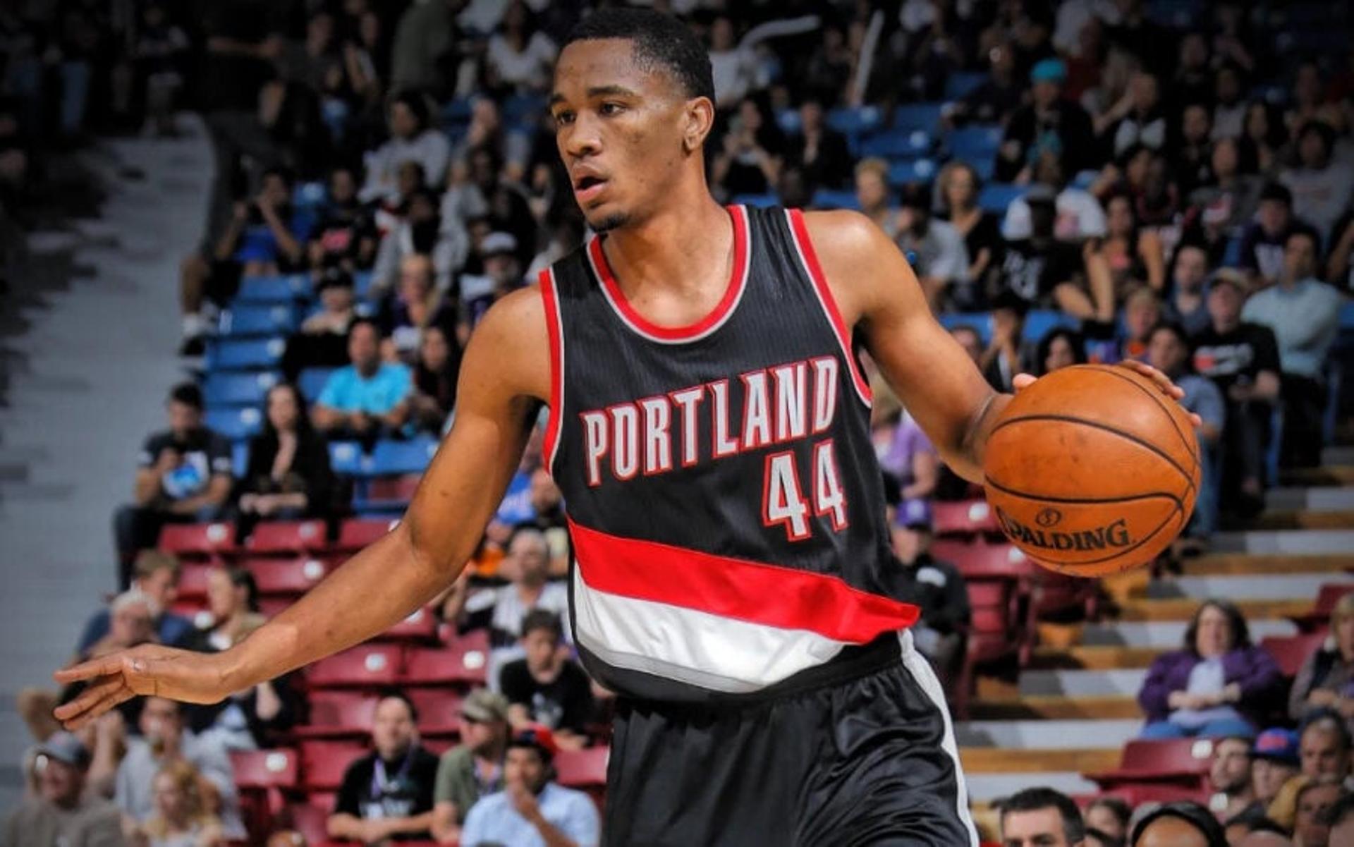 Luis-Montero-Portland-Trail-Blazers-2-aspect-ratio-512-320