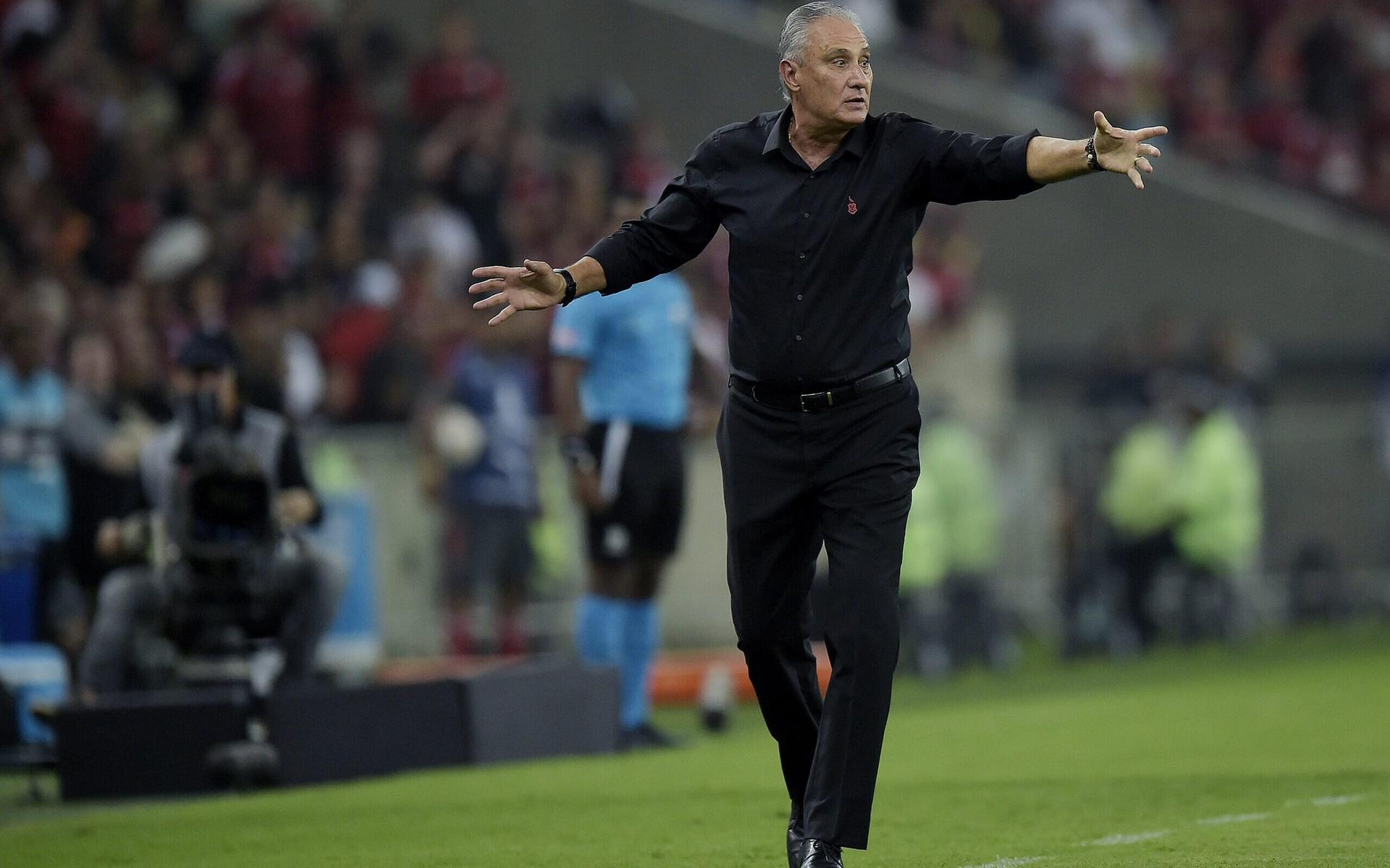 Tite-em-Flamengo-e-Penarol-scaled-aspect-ratio-512-320