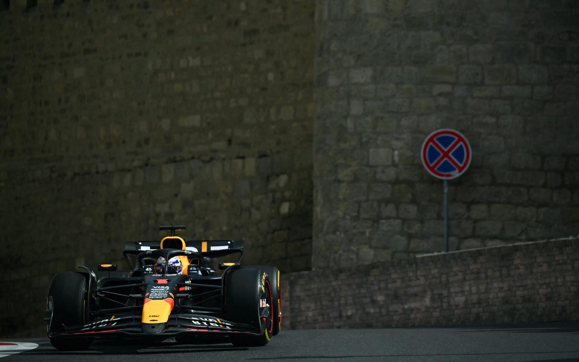 verstappen-no-tl1-do-gp-do-azerbaijao-scaled-aspect-ratio-512-320