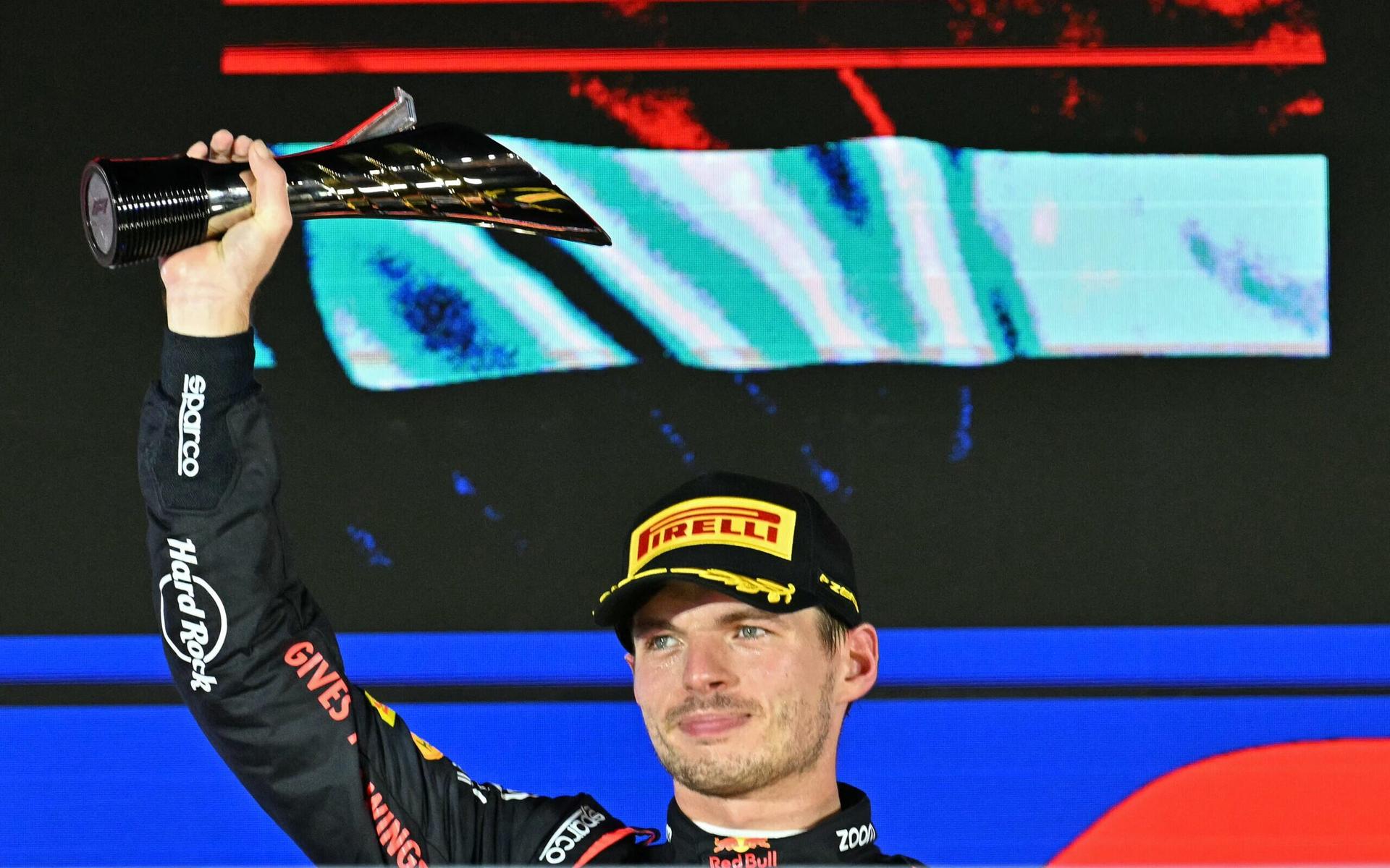 verstappen-singapura-1-scaled-aspect-ratio-512-320