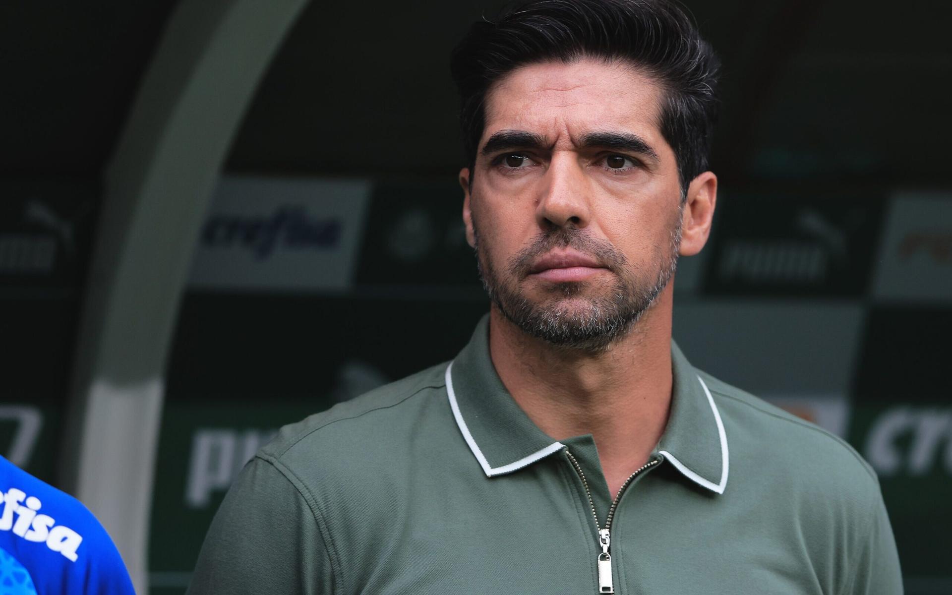 Abel-Ferreira-tecnico-do-Palmeiras-Palmeiras-x-Criciuma-Brasileirao-2024-scaled-aspect-ratio-512-320