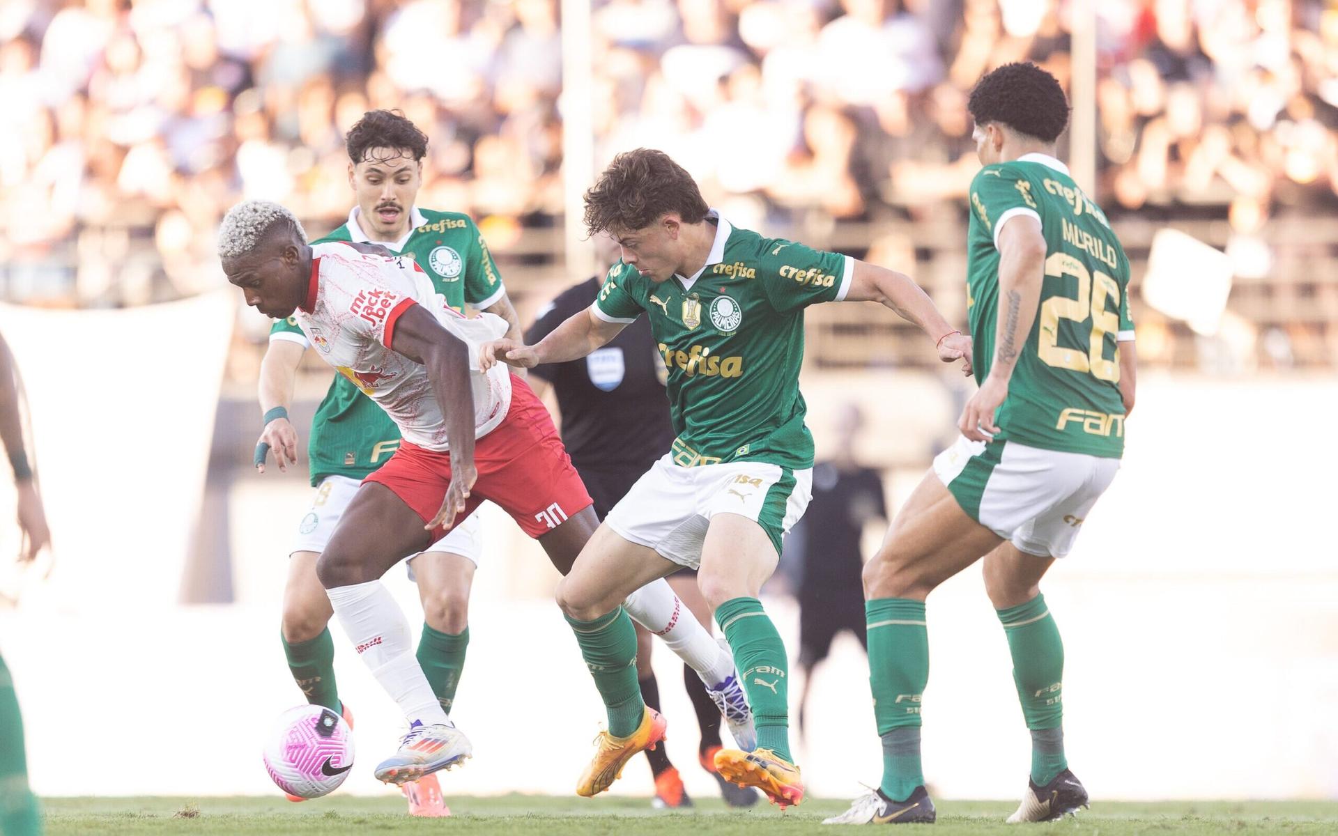 Giay-e-Murilo-em-Bragantino-x-Palmeiras-scaled-aspect-ratio-512-320