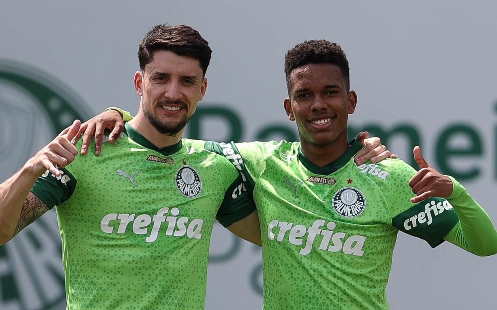 Piquerez-e-Estevao-treino-do-Palmeiras-aspect-ratio-512-320