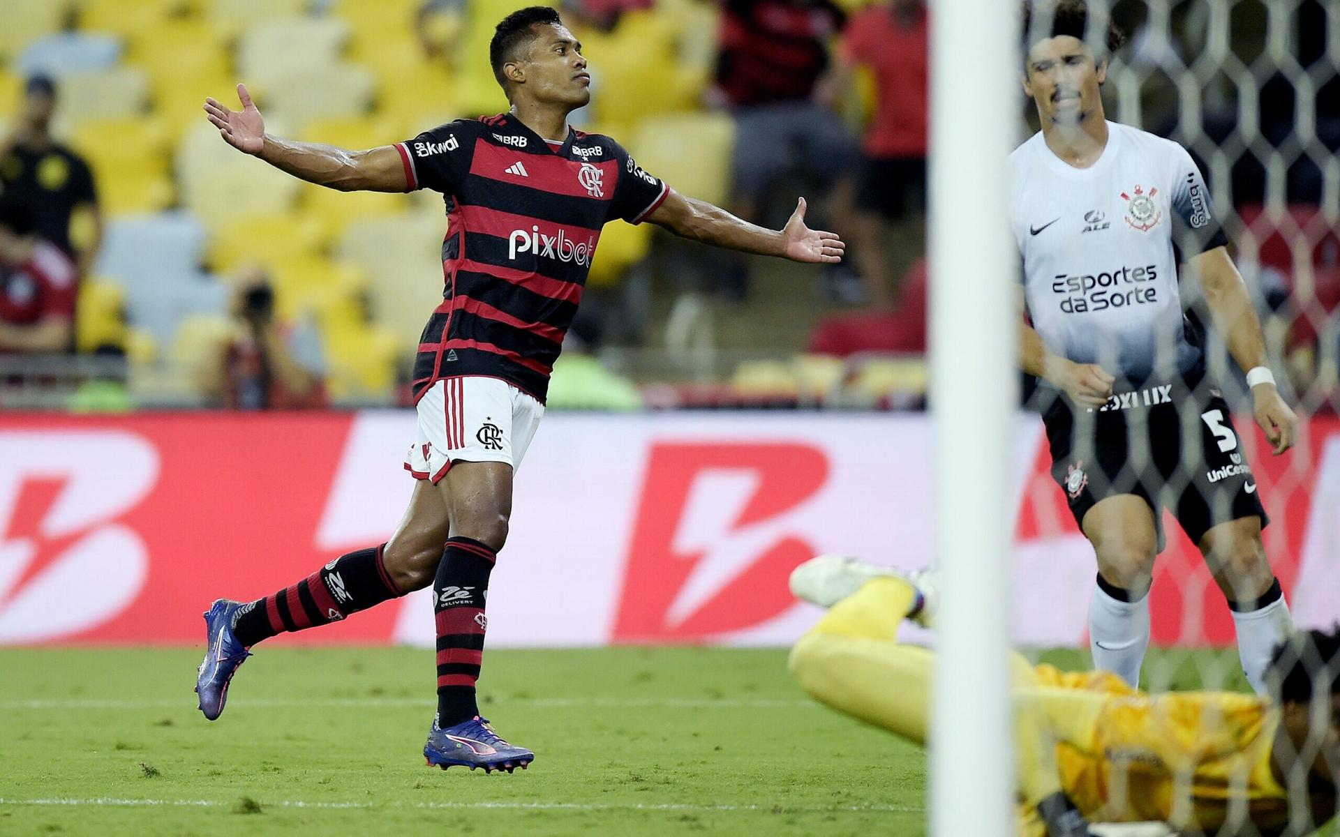 alex_sandro_flamengo_corinthians-scaled-aspect-ratio-512-320
