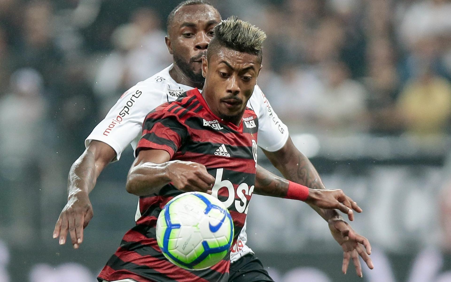 Bruno Henrique es el máximo goleador del partido entre Flamengo y Corinthians