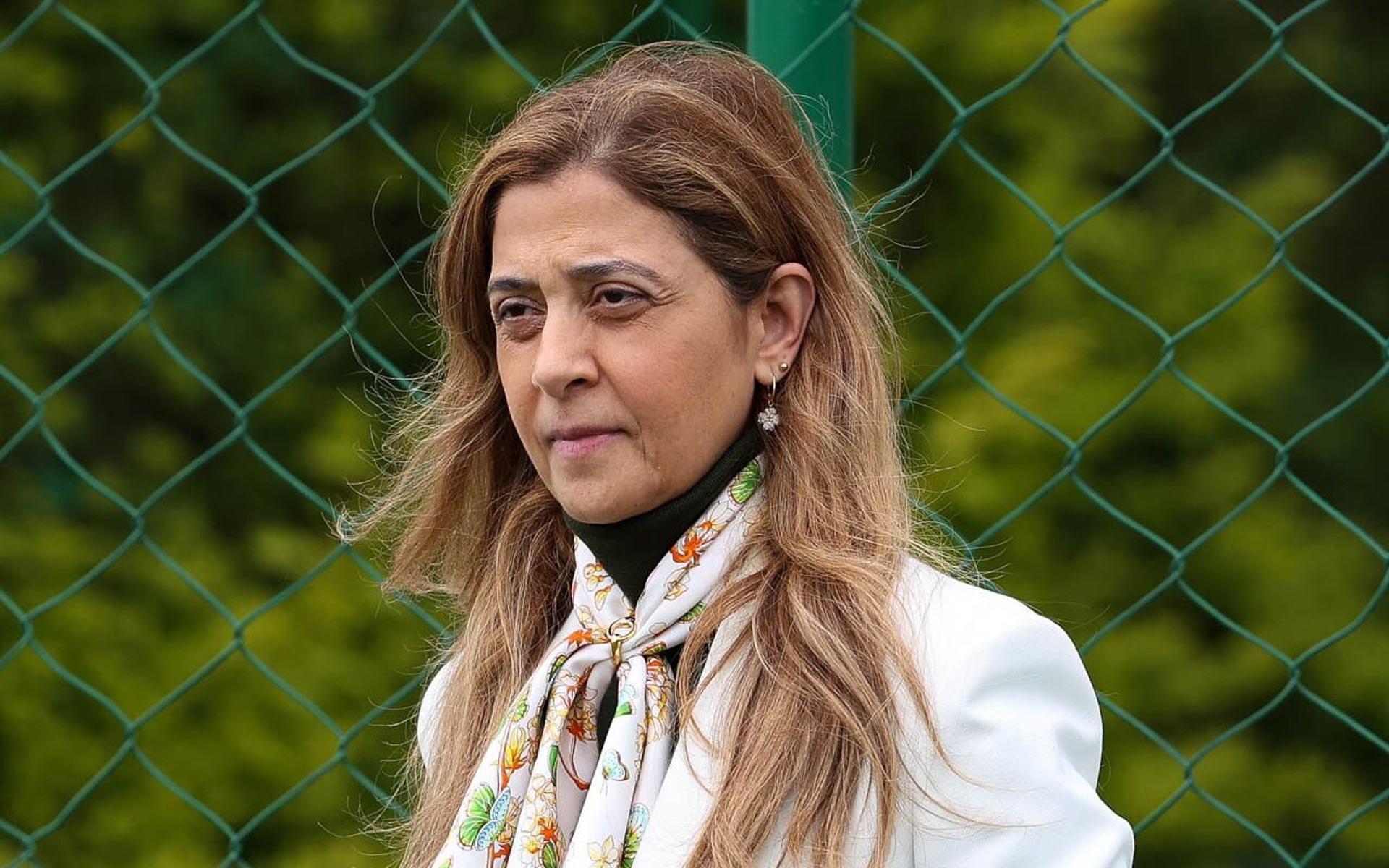 leila_pereira_treino_palmeiras_2023-2-aspect-ratio-512-320