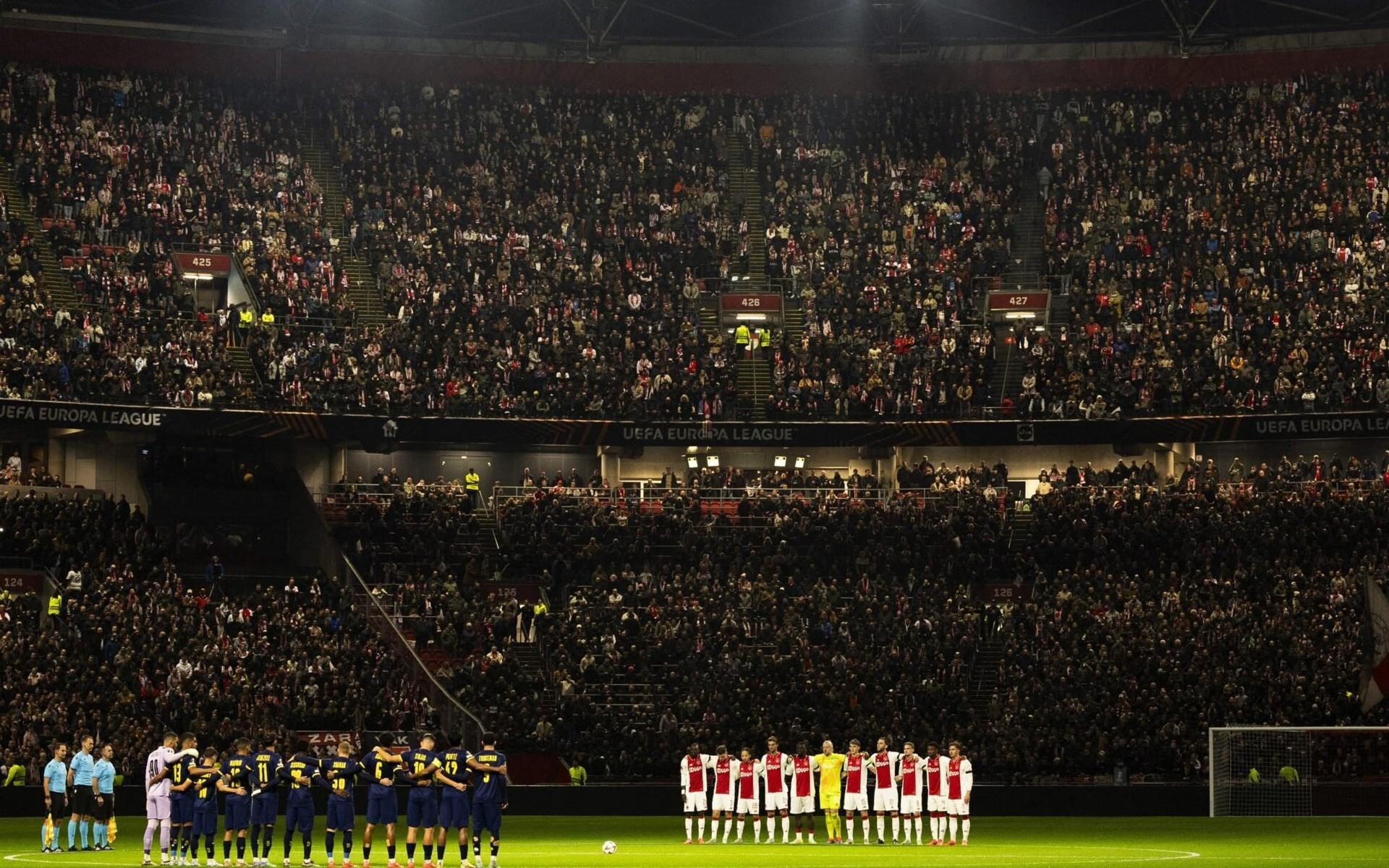 Ajax-x-Maccabi-Tel-Aviv-minuto-de-silencio-scaled-aspect-ratio-512-320