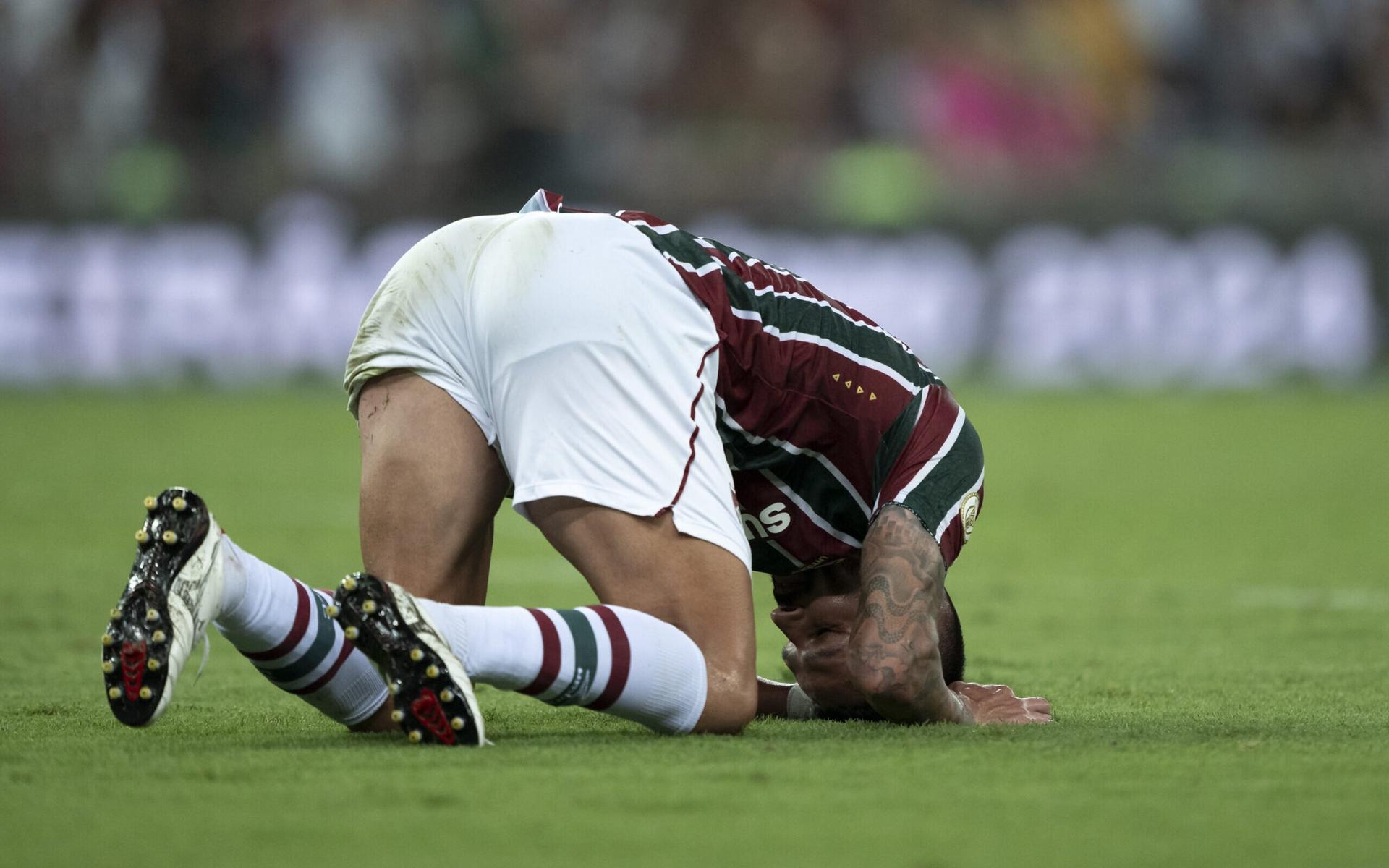 Renato-Augusto-lamenta-chance-desperdicada-no-jogo-entre-Fluminense-e-Criciuma-scaled-aspect-ratio-512-320