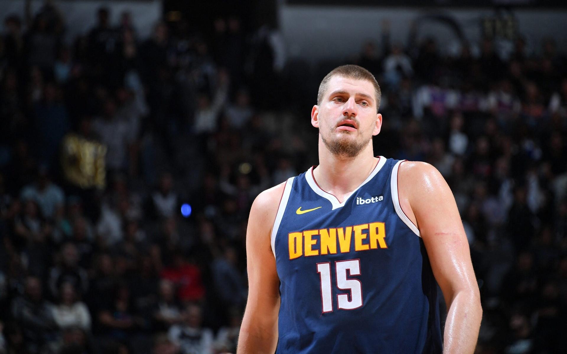 Nikola-Jokic-na-NBA-scaled-aspect-ratio-512-320