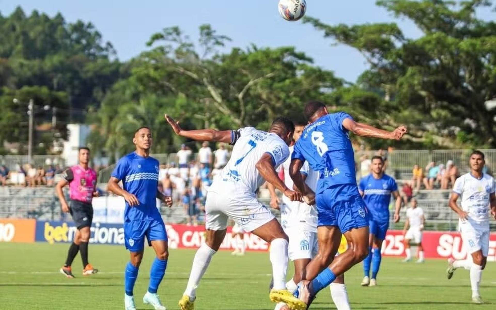 Jogo-do-Campeonato-Catarinense-vira-caso-de-Justica-aspect-ratio-512-320