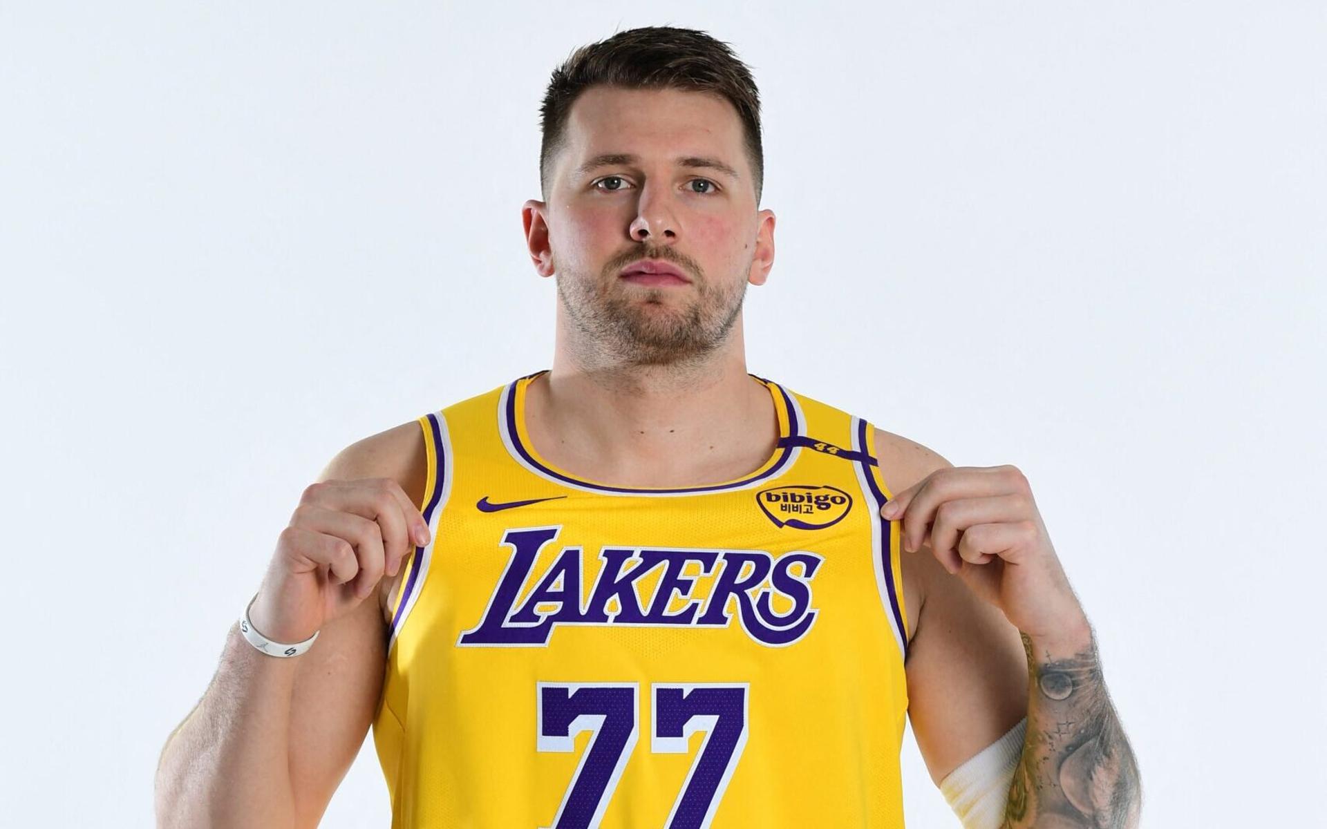 Luka-Doncic-Los-Angeles-Lakers-NBA-1-scaled-aspect-ratio-512-320