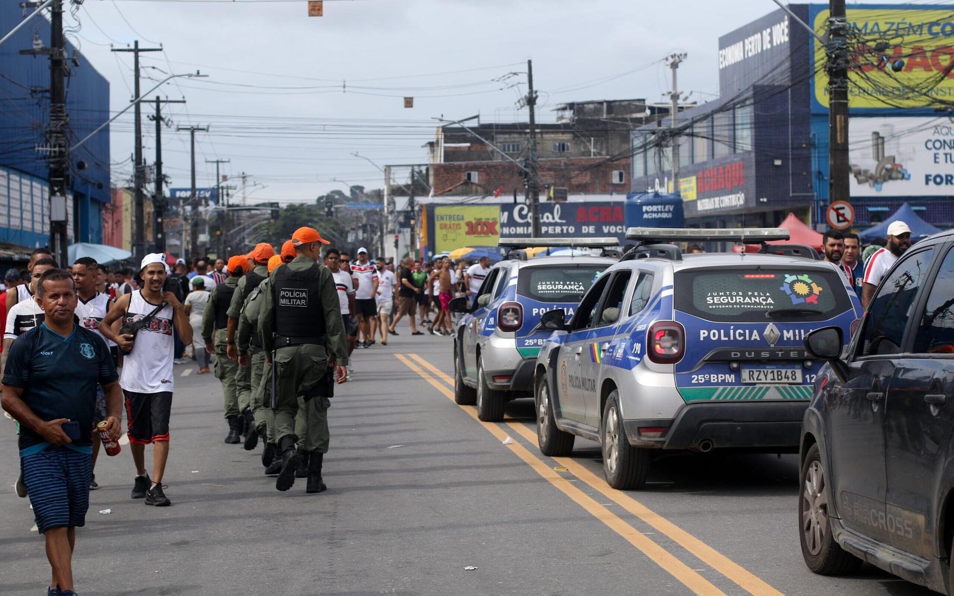 Policia-Santa-Cruz-Sport-scaled-aspect-ratio-512-320