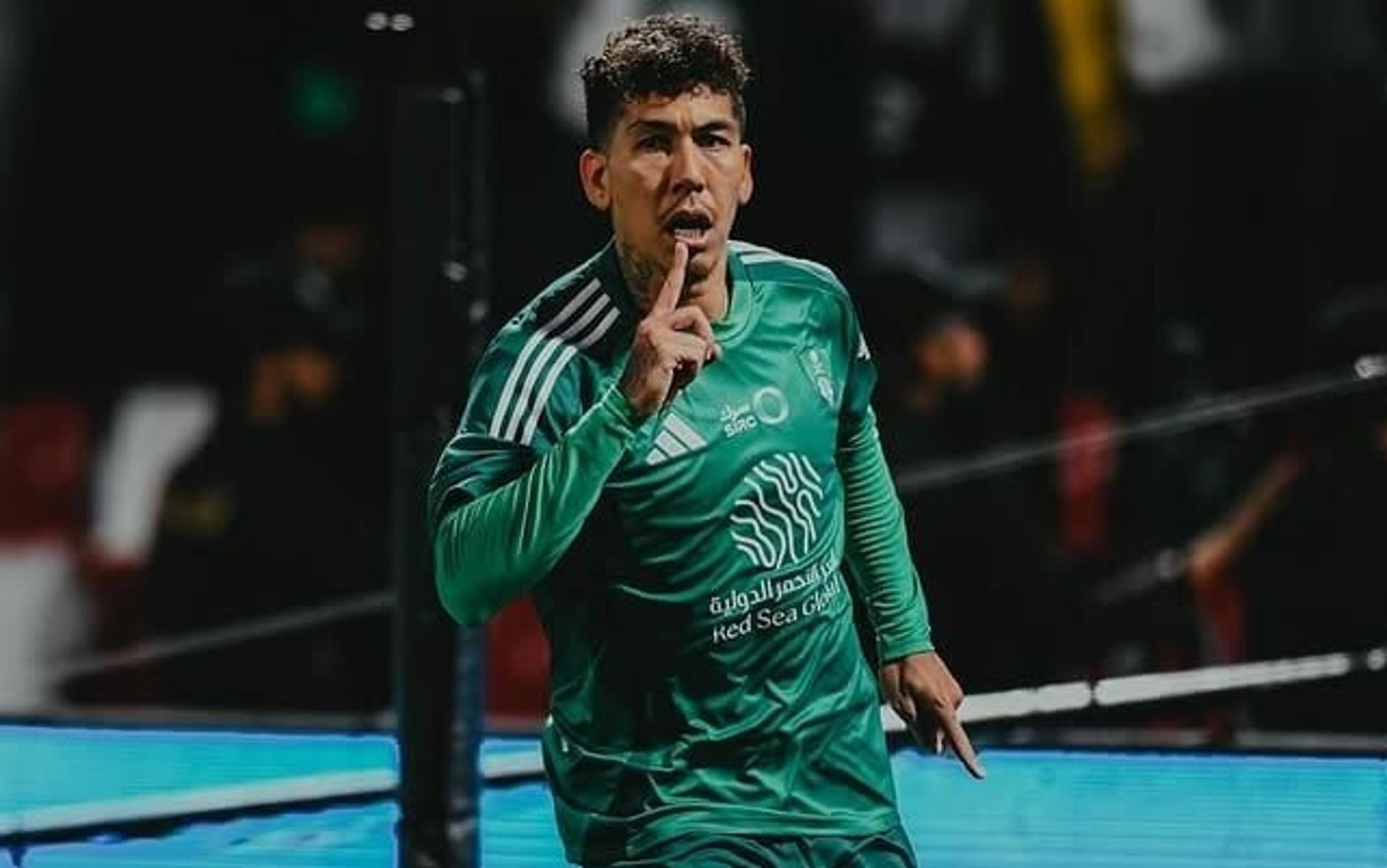 firmino-al-ahly-aspect-ratio-512-320