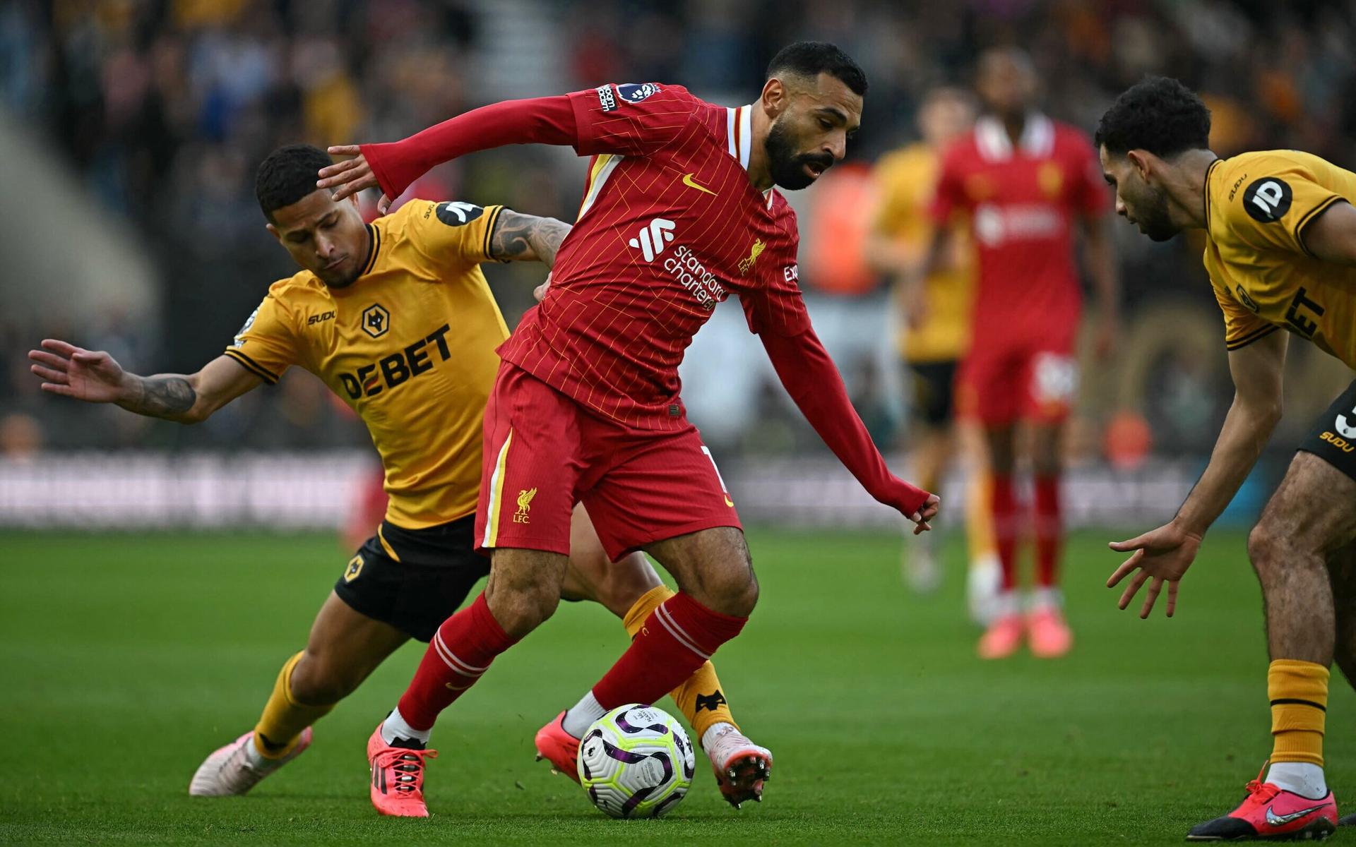 Liverpool recebe Wolverhampton em jogo válido pela 25ª rodada da Premier League (Foto: Paul Ellis/AFP)