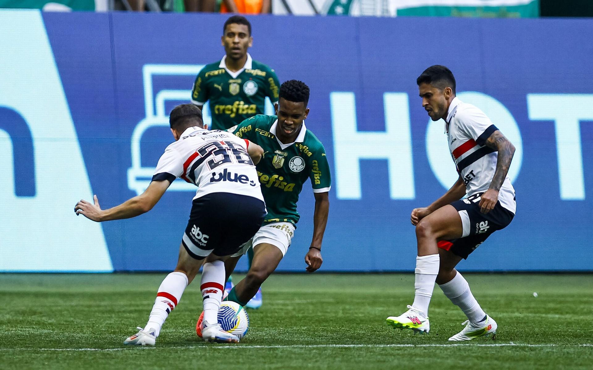 Jogos de hoje: Choque-Rei entre Palmeiras e São Paulo no Campeonato Paulista (Foto: Marco Miatelo/AGIF)