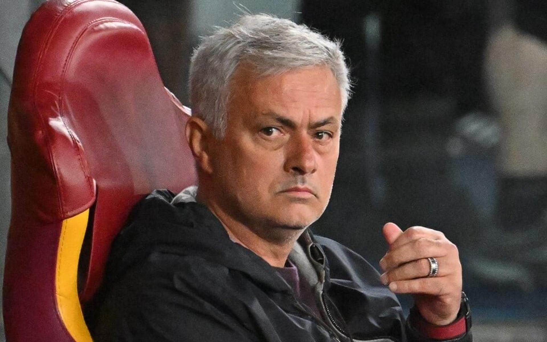 José Mourinho responde sobre seleção (Foto: ALBERTO PIZZOLI/AFP)