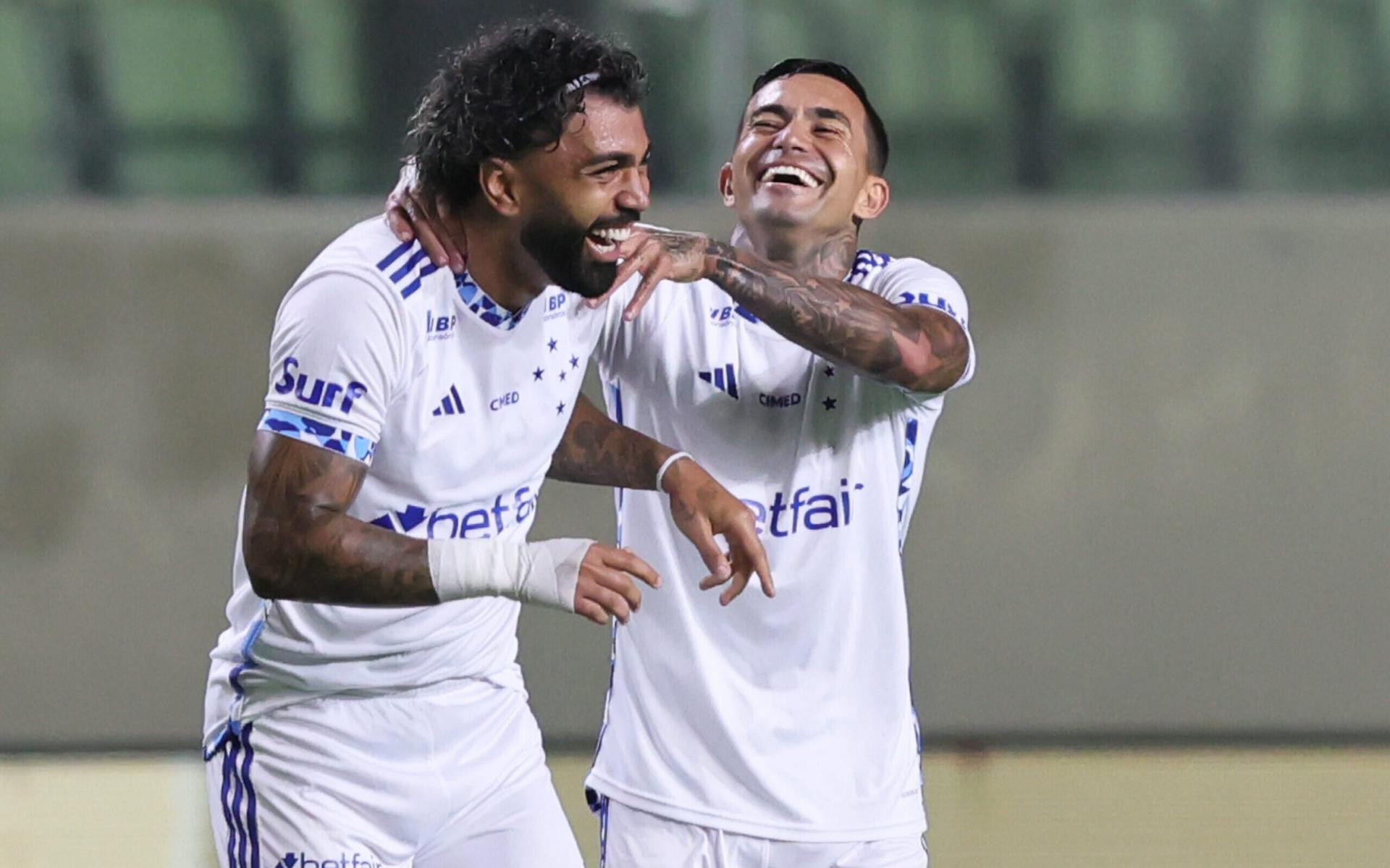 Gabigol-e-Dudu-no-Cruzeiro-scaled-aspect-ratio-512-320