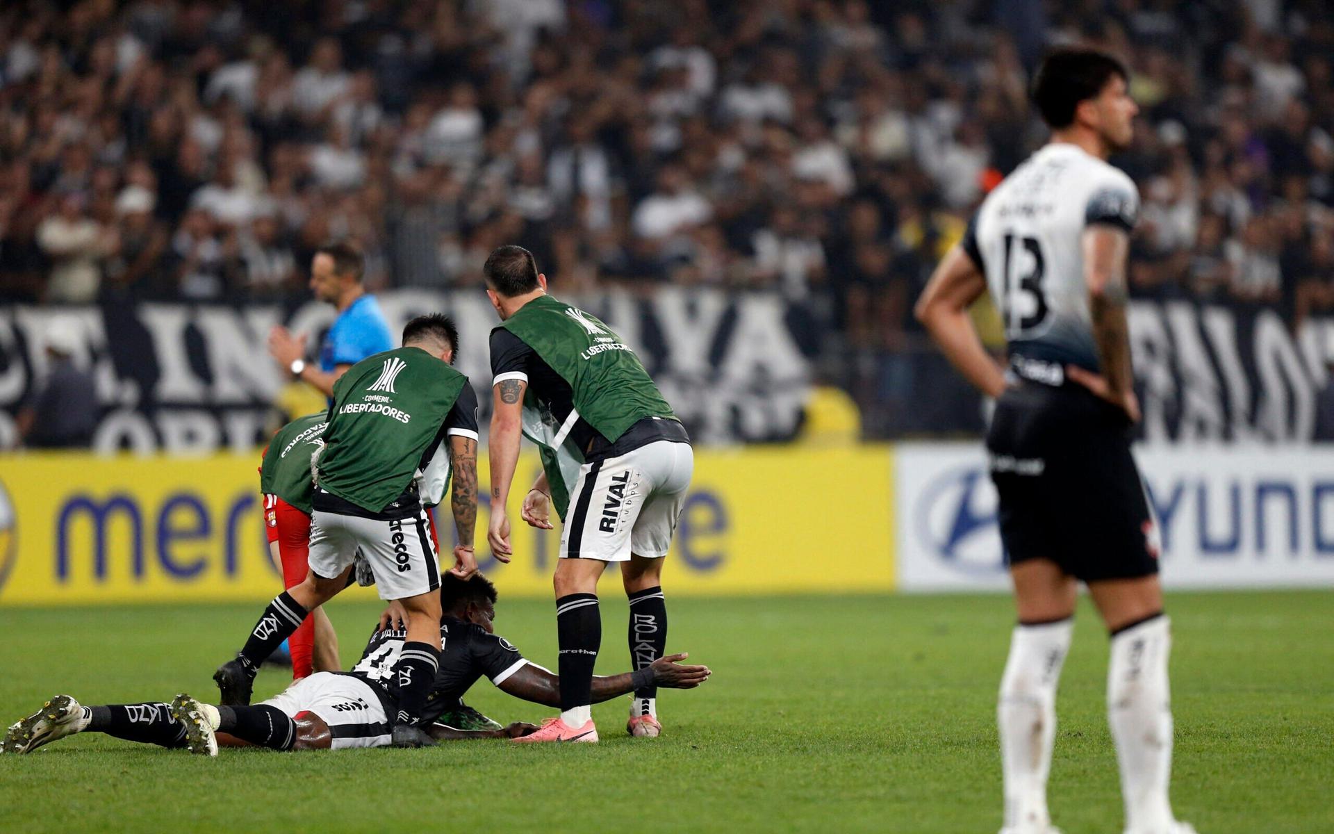 corinthians-barcelona-scaled-aspect-ratio-512-320