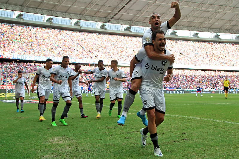 Empates prevalecem no retrospecto do confronto entre Ceará e Botafogo