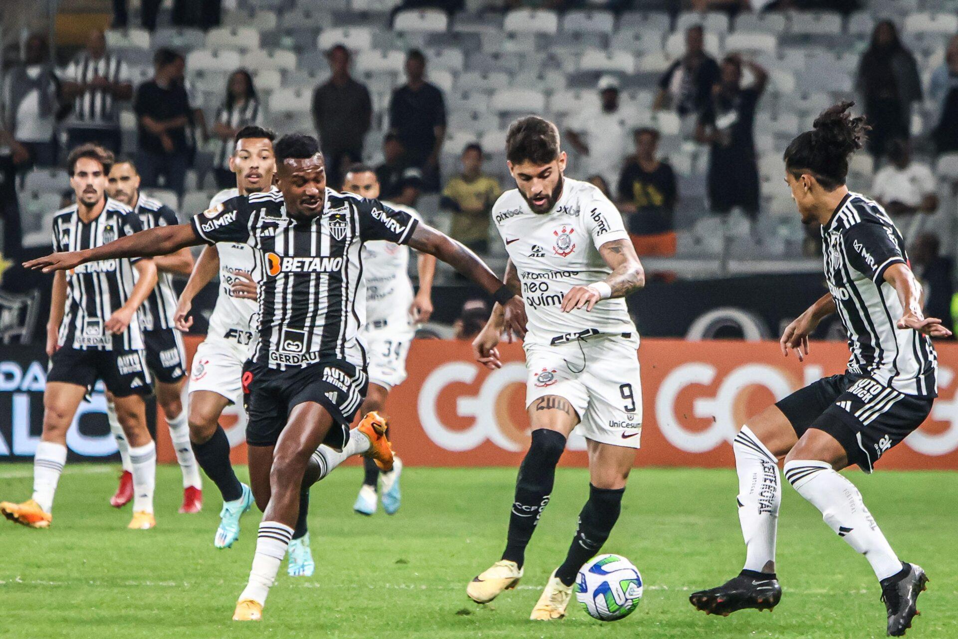 Yuri Alberto deu assistência para Róger Guedes na vitória do Corinthians sobre o Atlético, pelo Brasileirão