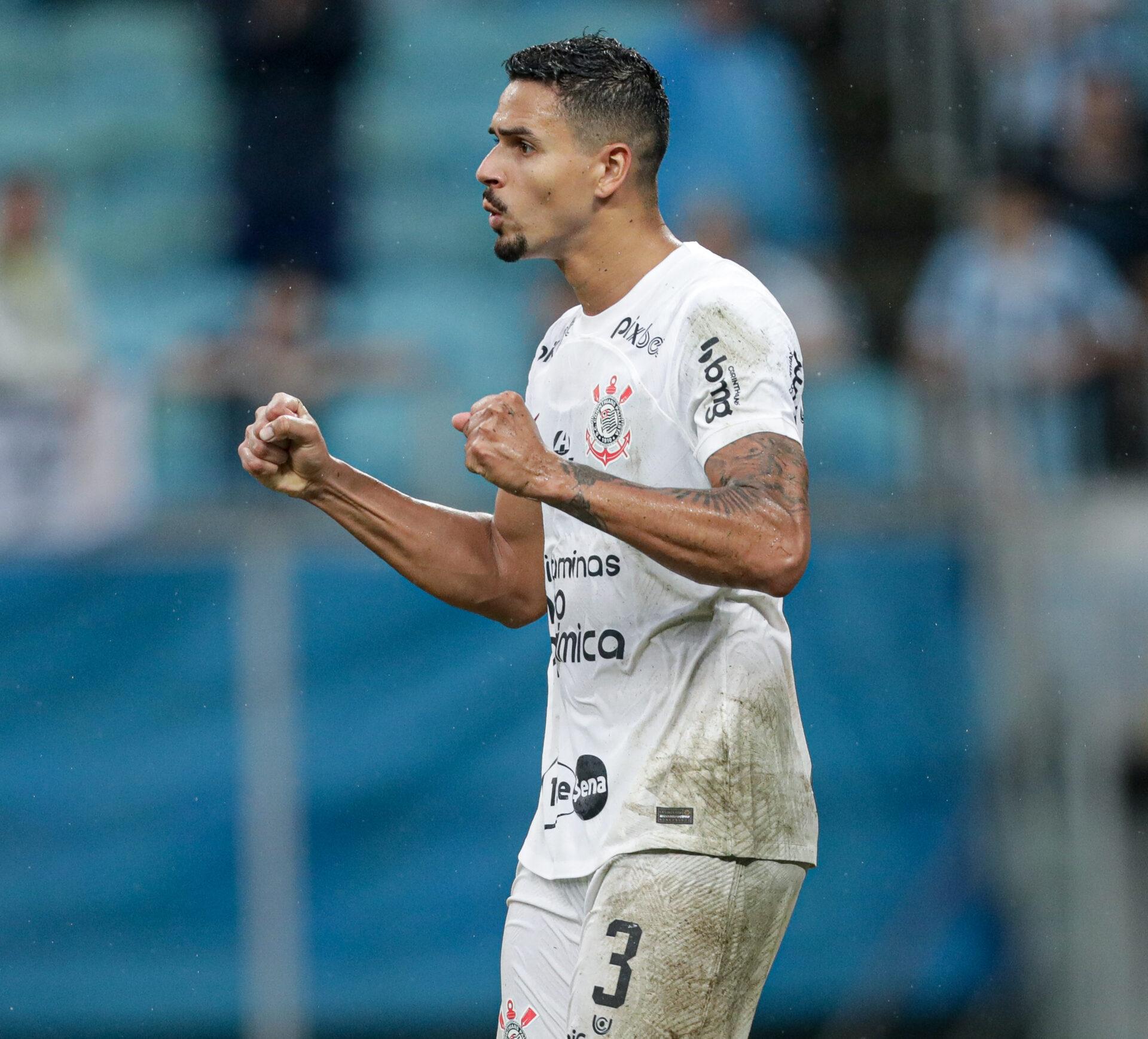 Corinthians é superado pelo Bahia em jogo da 35ª rodada do