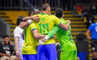 Brasil aguarda definição de adversário na final