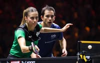 Hugo Calderano e Bruna Takahashi na derrota para os anfitriões Wang Chuqin e Sun Yingsha no China Smash (Divulgação/WTT)